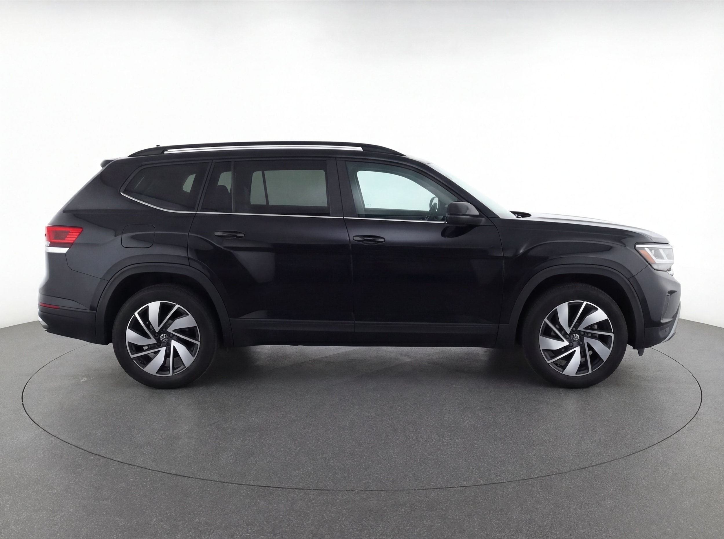 Thumbnail: 2025 Volkswagen Atlas - 8