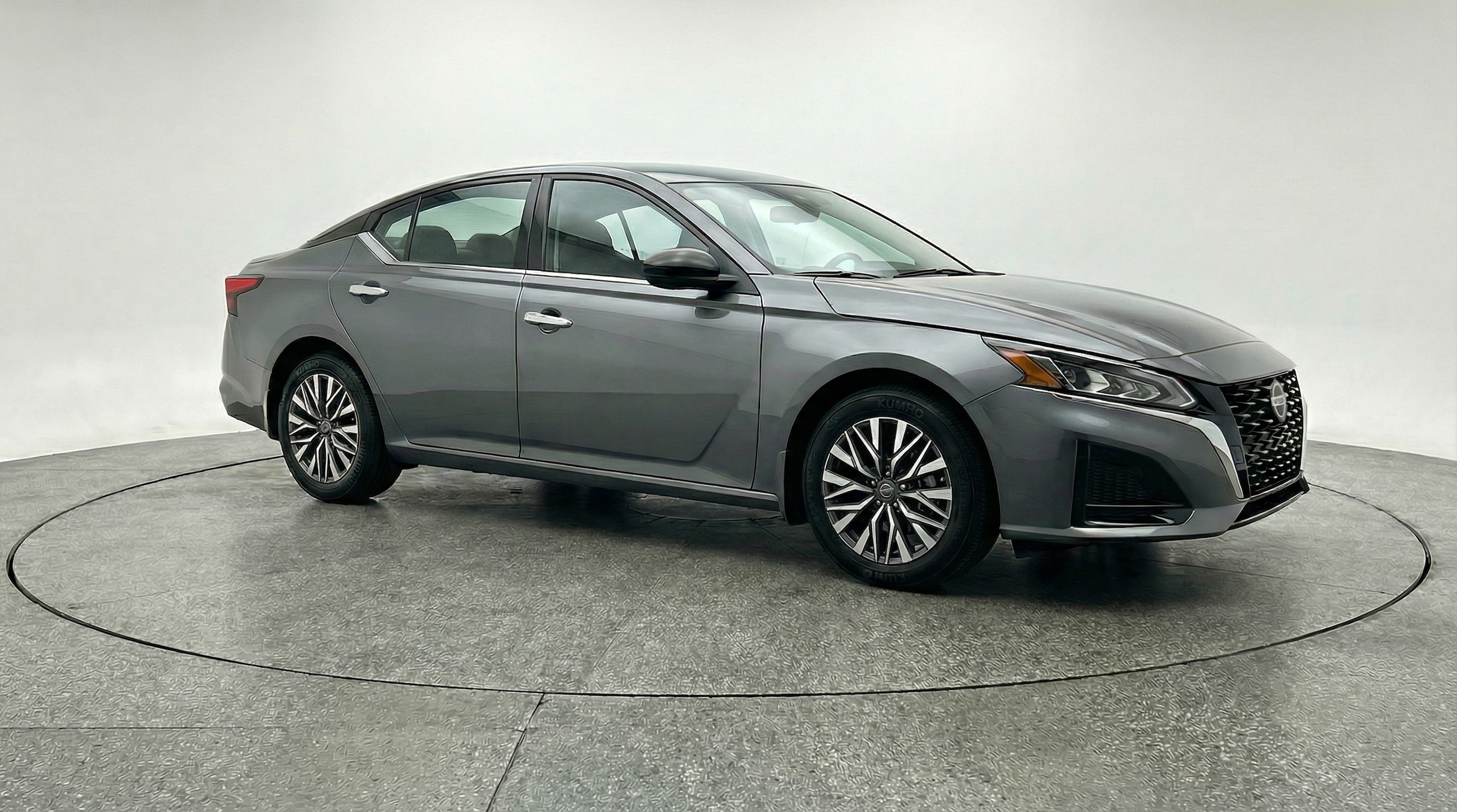 Thumbnail: 2025 Nissan Altima - 1