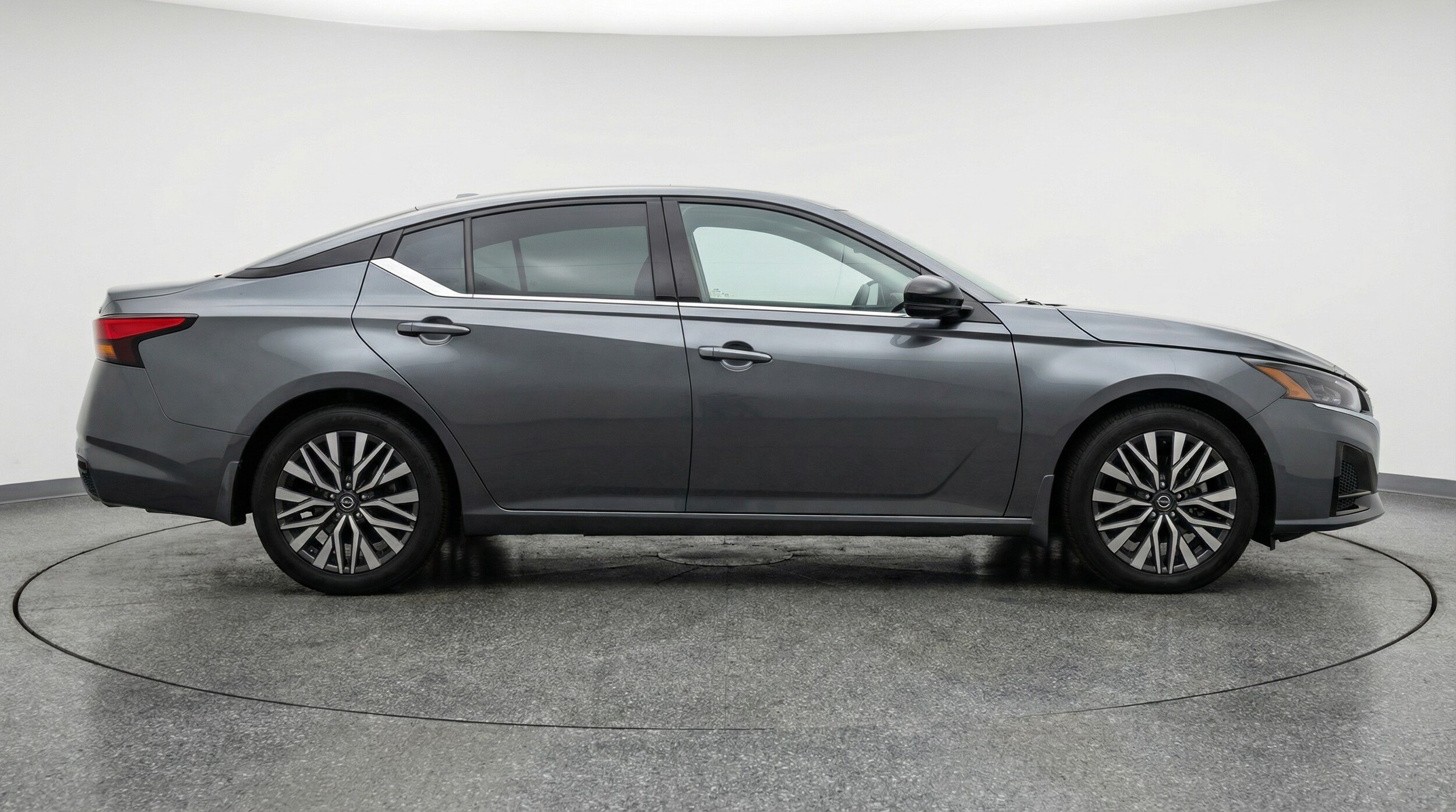 Thumbnail: 2025 Nissan Altima - 8