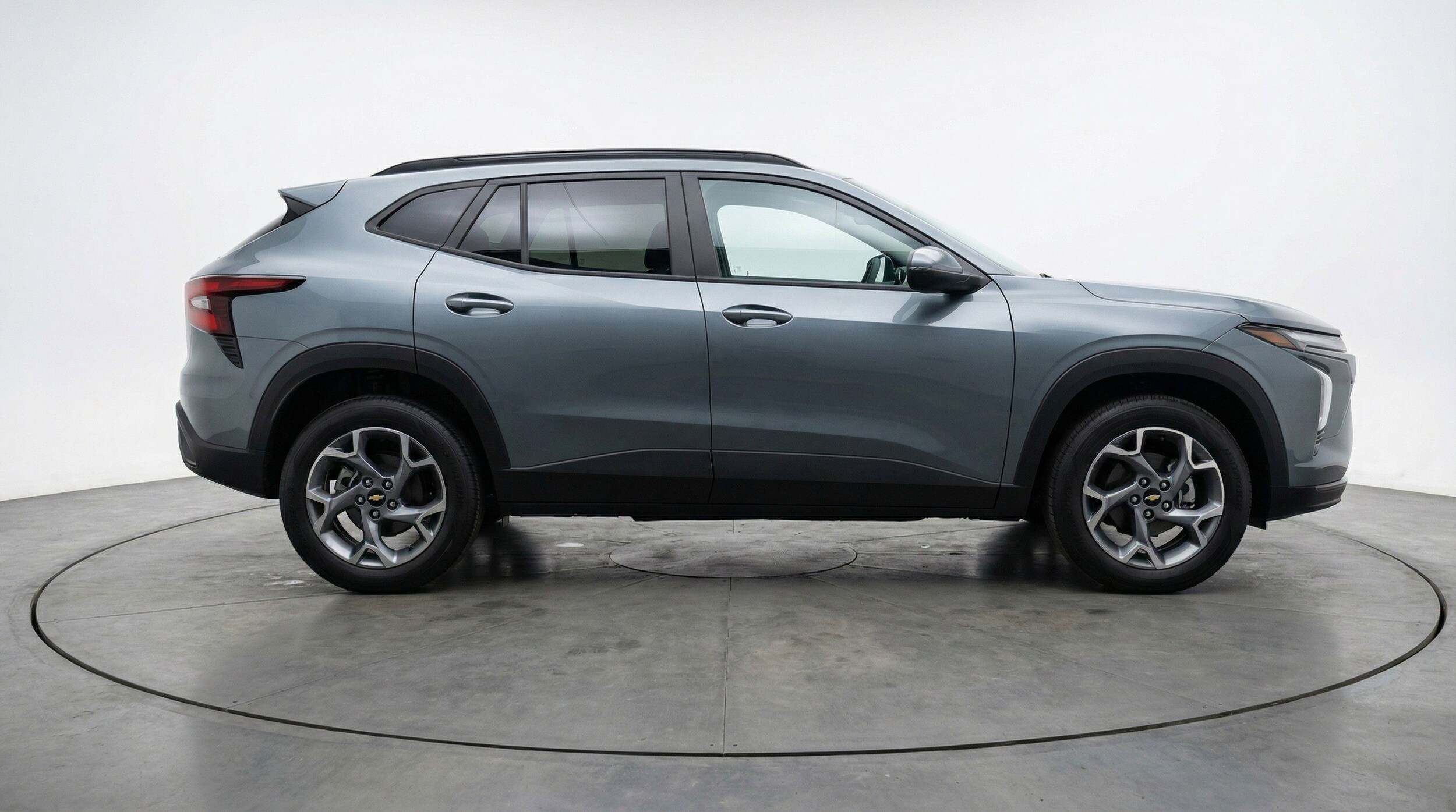 Thumbnail: 2025 Chevrolet Trax - 11