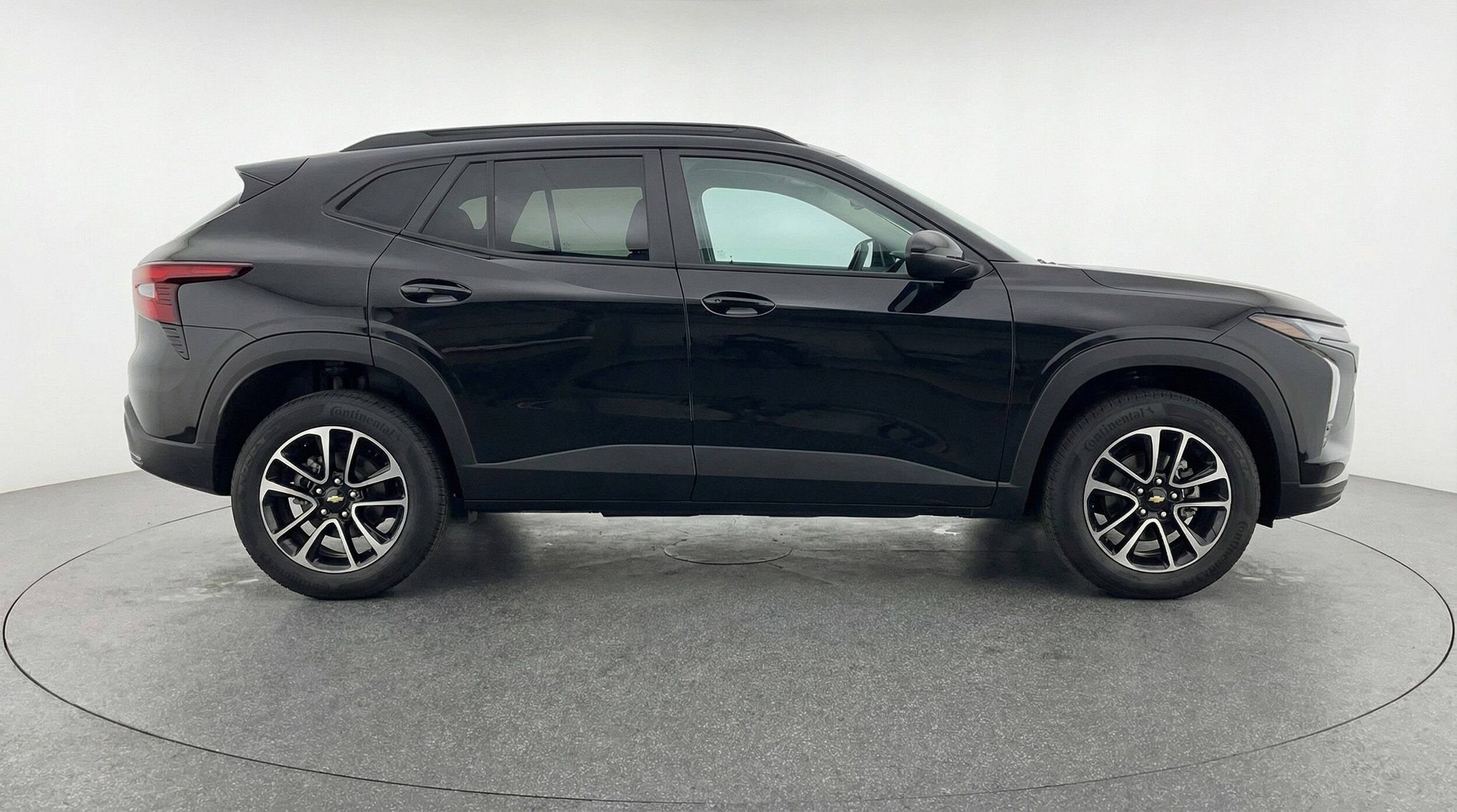 Thumbnail: 2025 Chevrolet TrailBlazer - 11