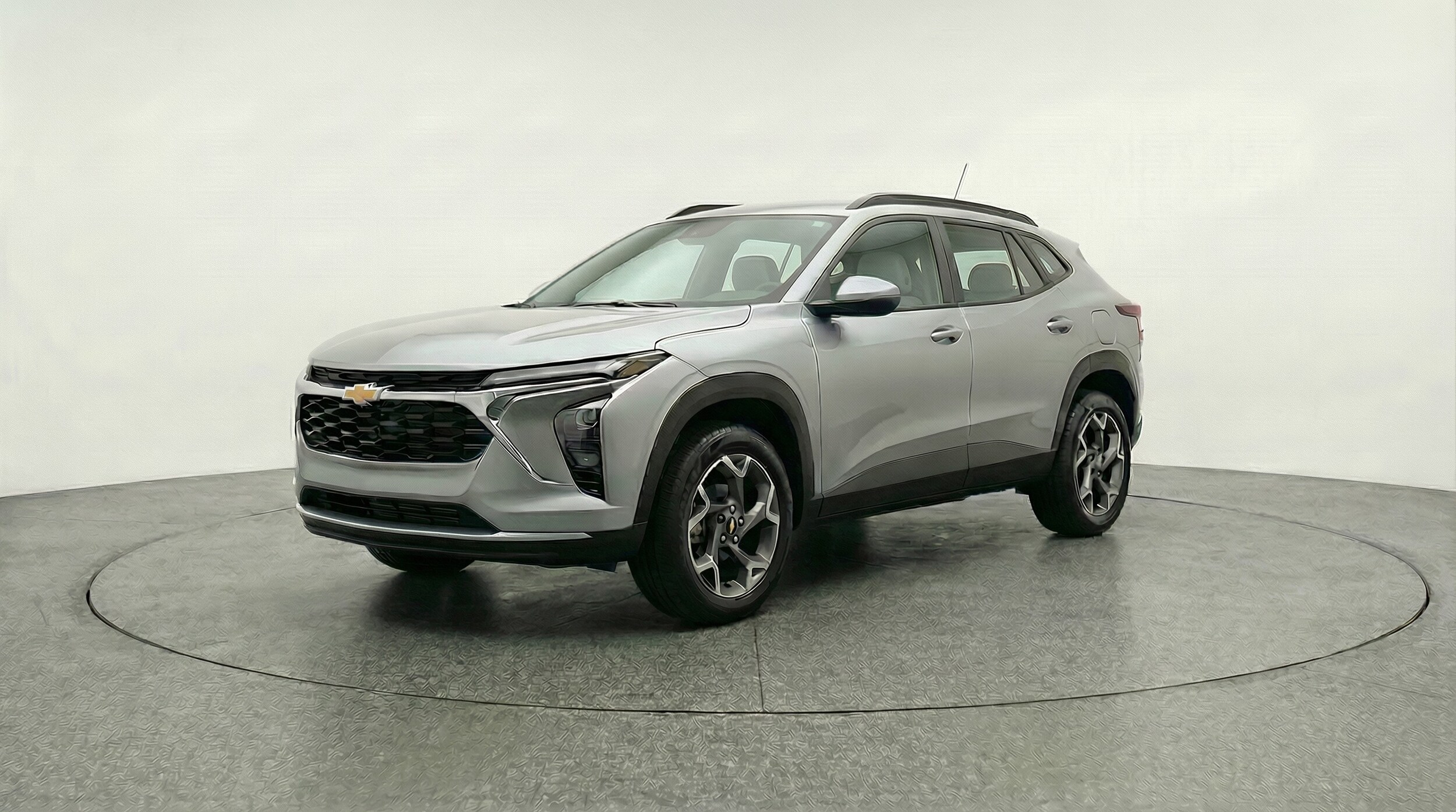 Thumbnail: 2025 Chevrolet Trax - 3