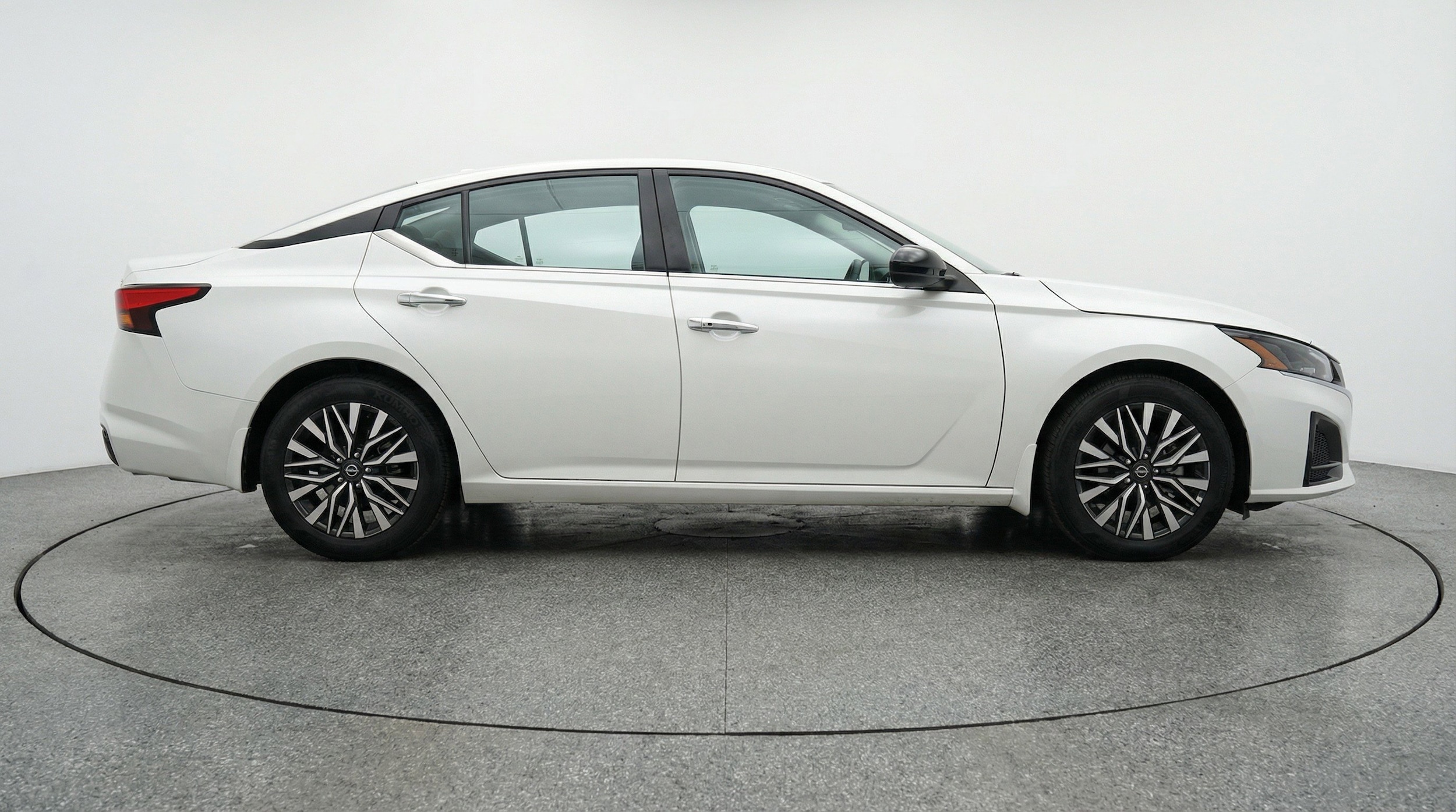 Thumbnail: 2025 Nissan Altima - 11