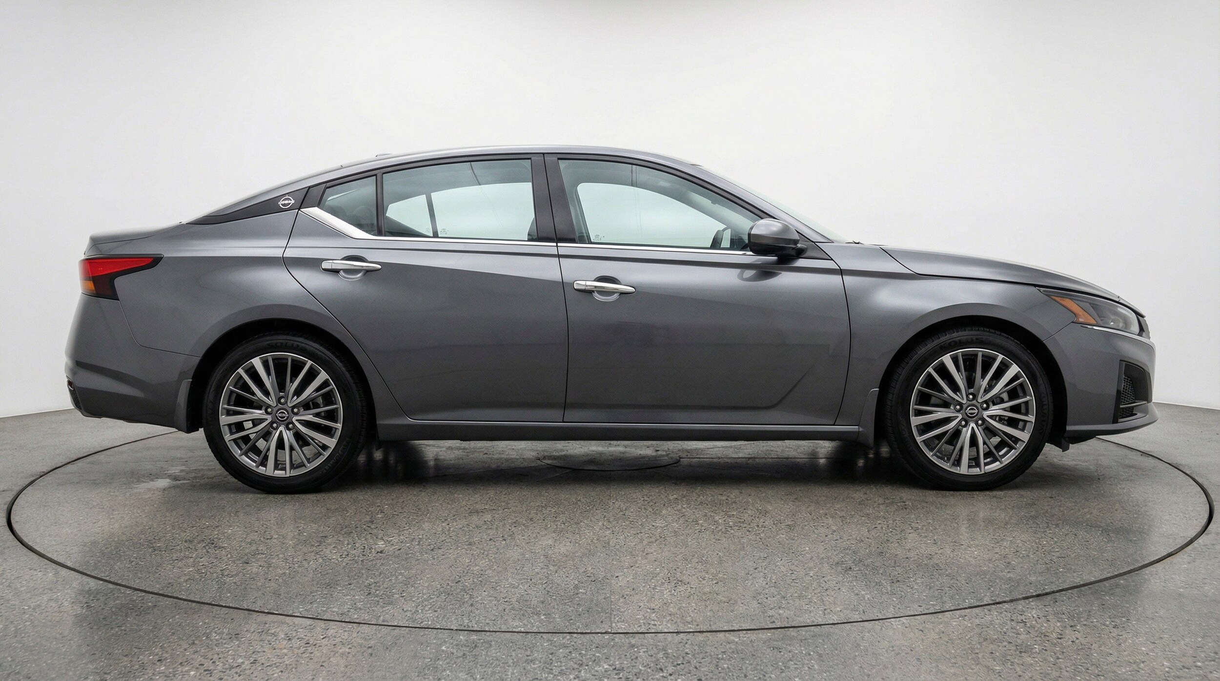 Thumbnail: 2025 Nissan Altima - 11