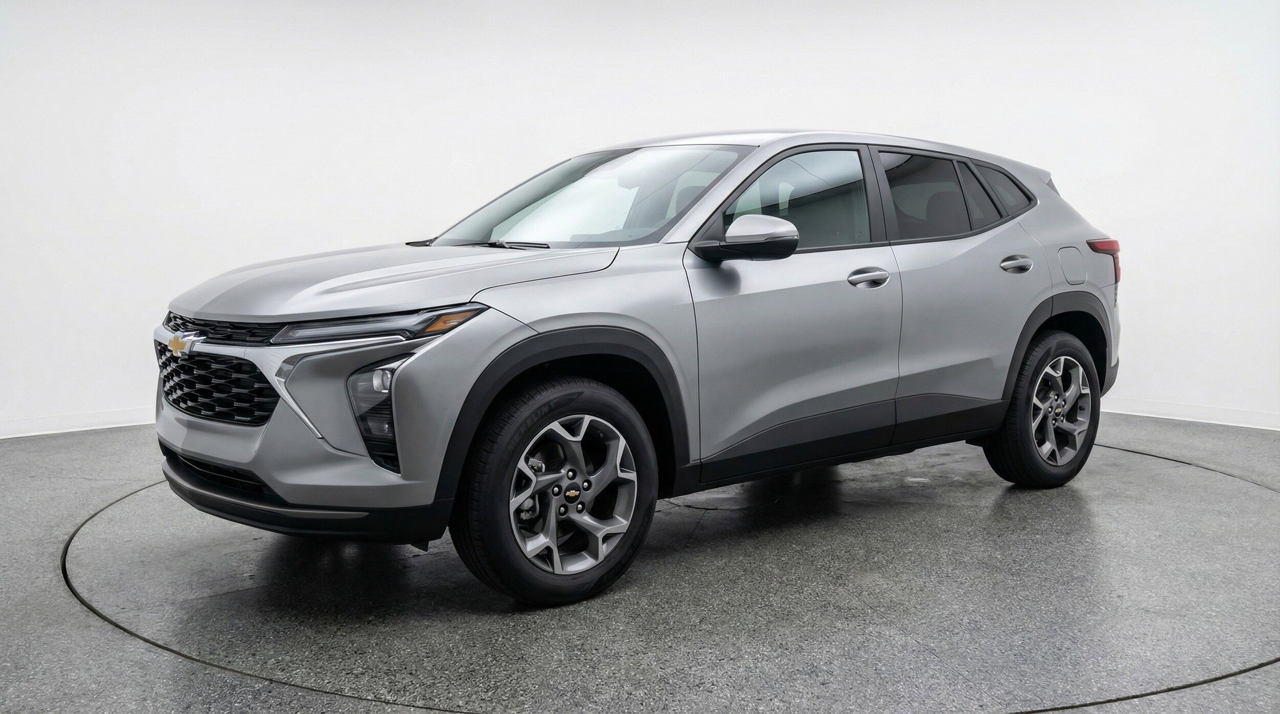 Thumbnail: 2025 Chevrolet Trax - 3
