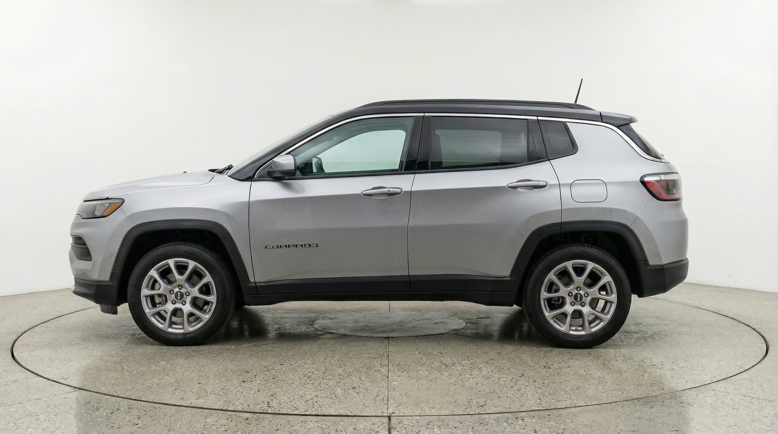 Thumbnail: 2025 Jeep Compass - 4