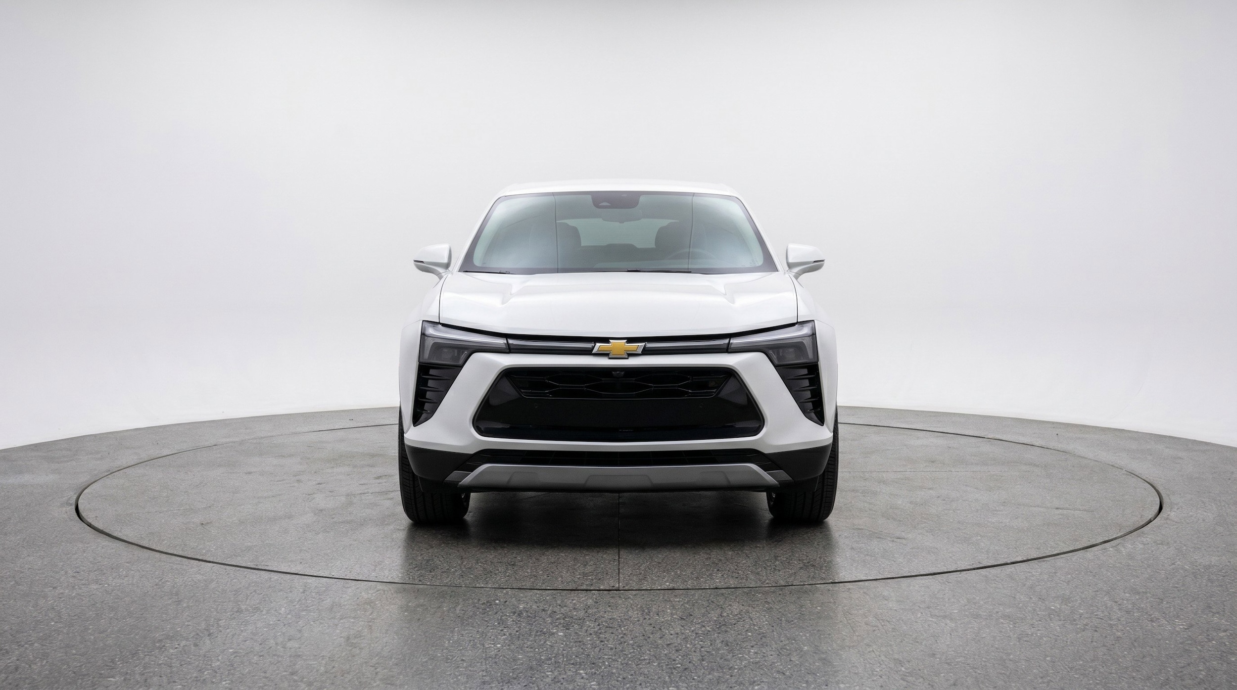 Thumbnail: 2025 Chevrolet Blazer - 2