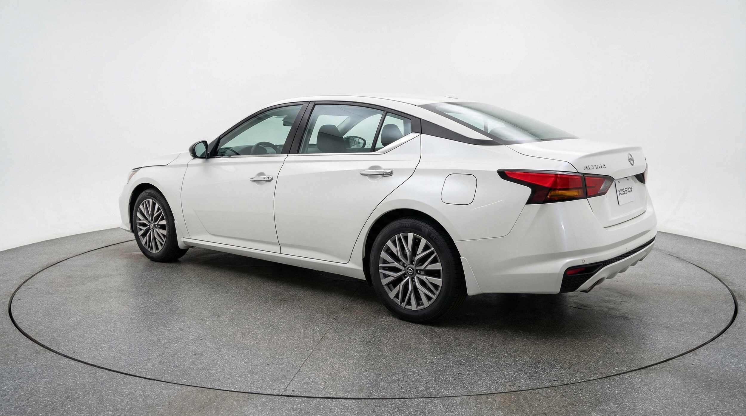 Thumbnail: 2025 Nissan Altima - 6