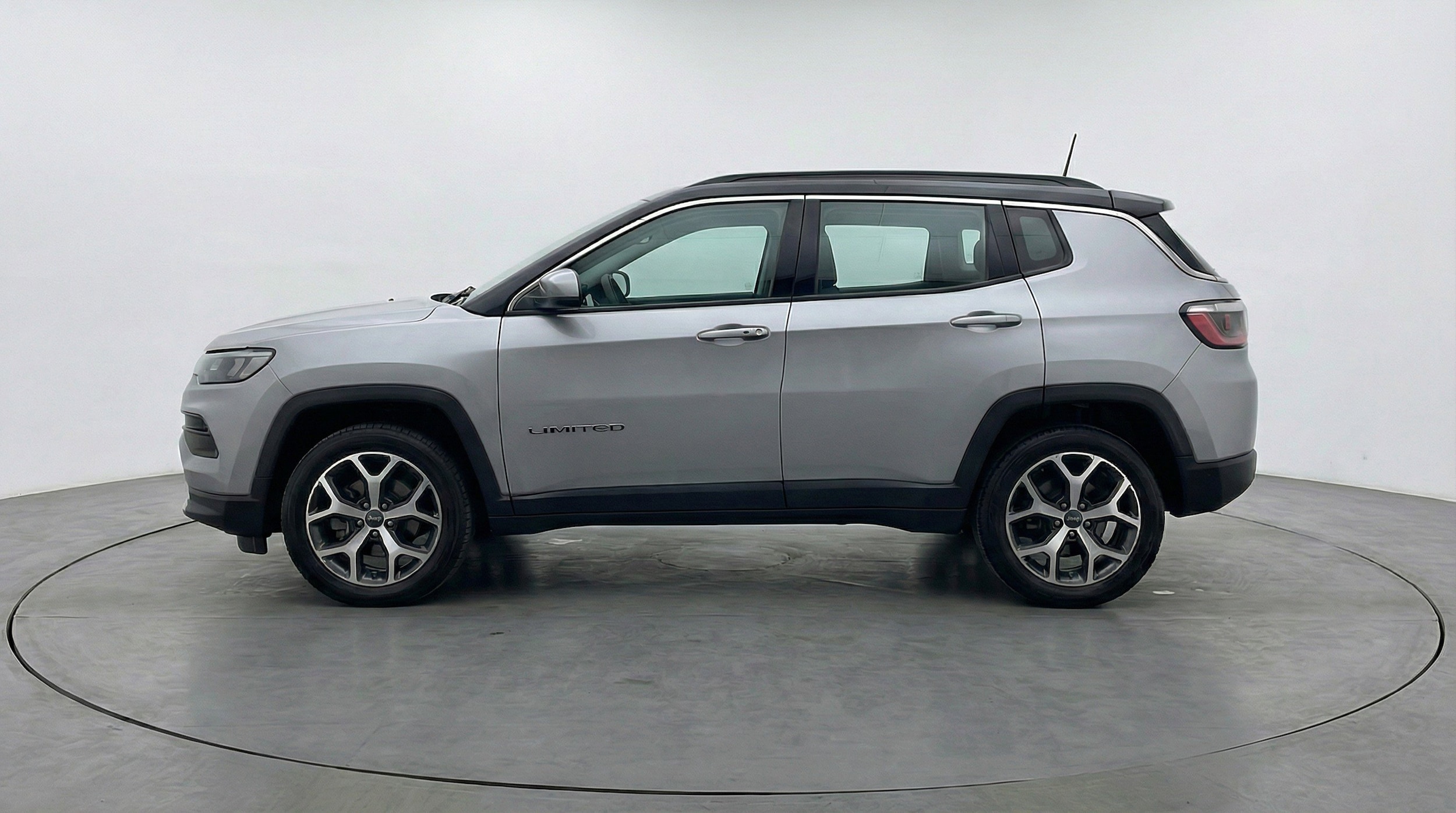 Thumbnail: 2025 Jeep Compass - 5