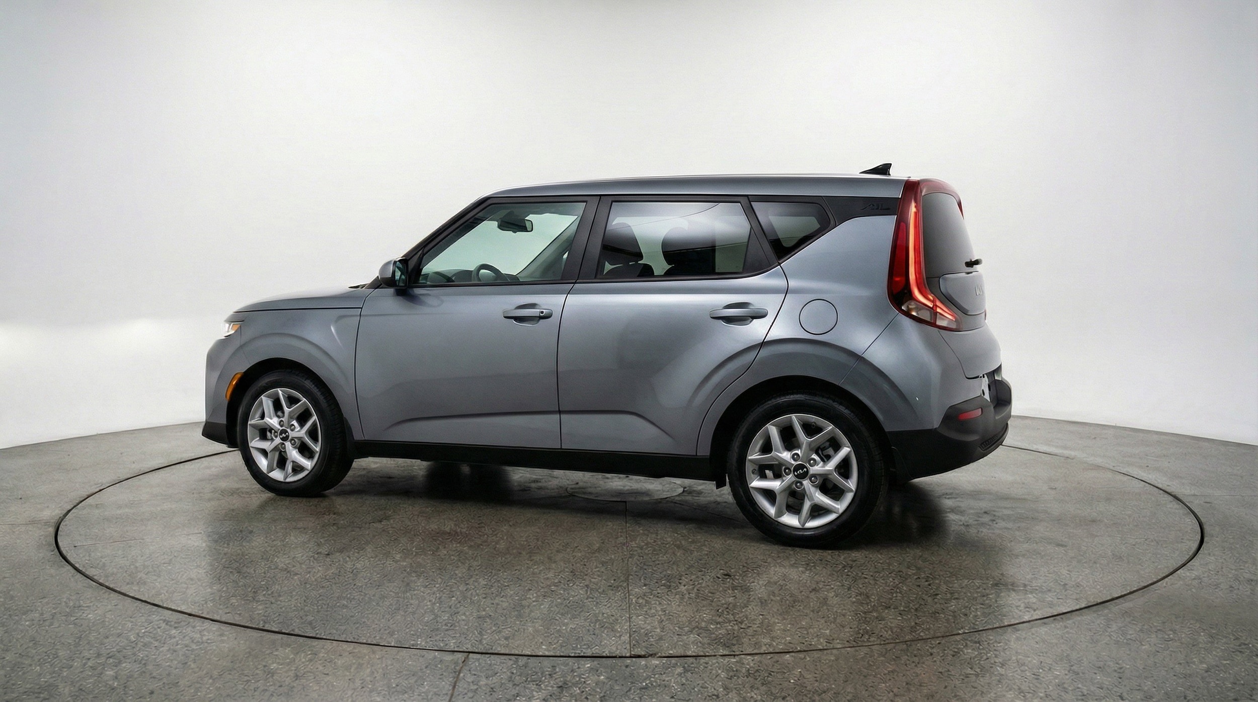 Thumbnail: 2025 Kia Soul - 6