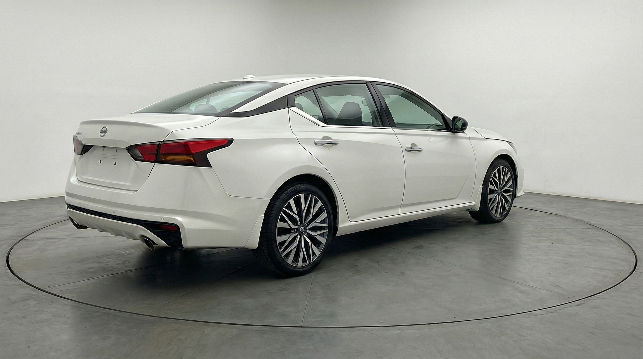 Thumbnail: 2025 Nissan Altima - 7