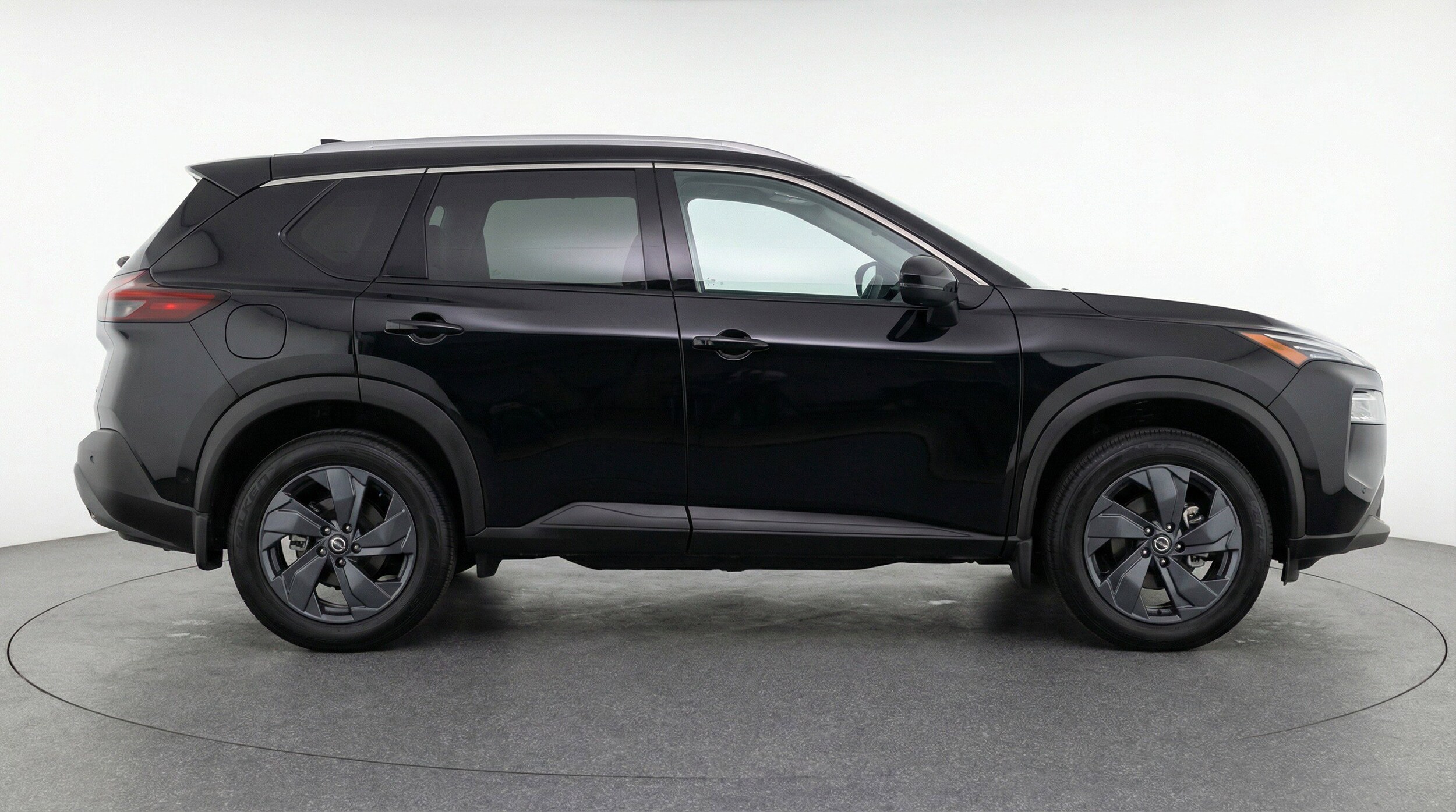 Thumbnail: 2025 Nissan Rogue - 11