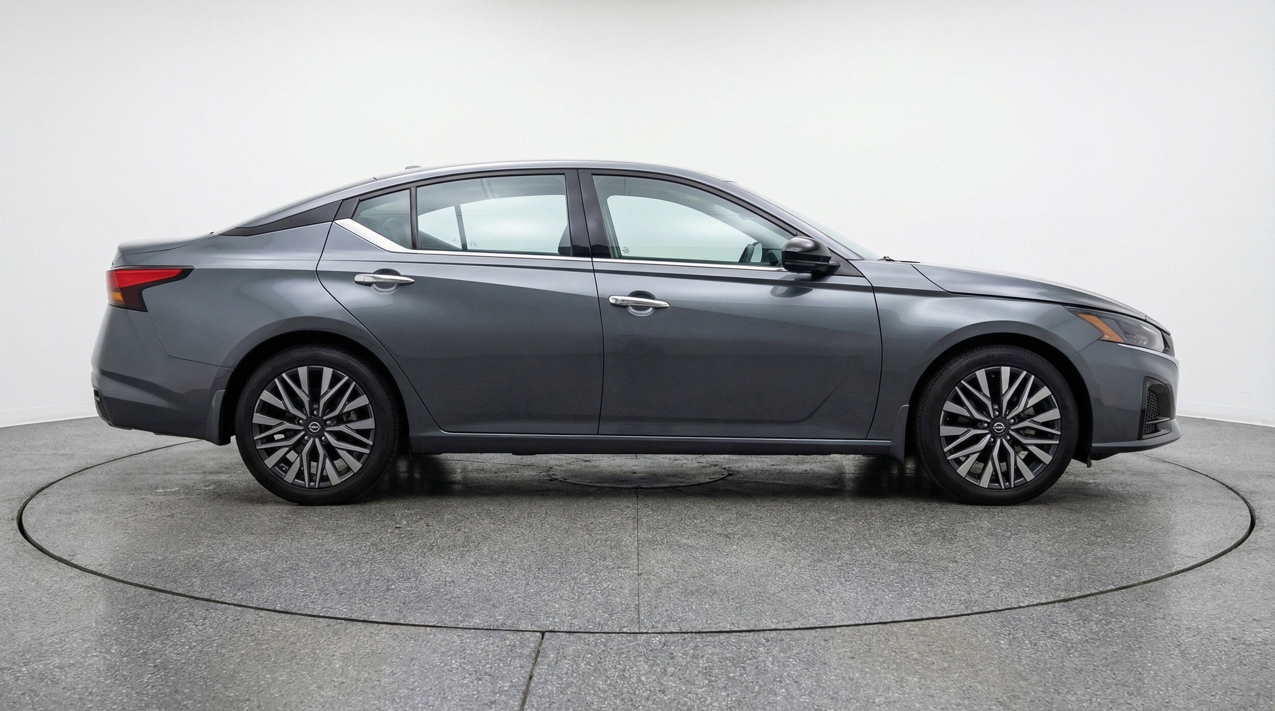 Thumbnail: 2025 Nissan Altima - 11