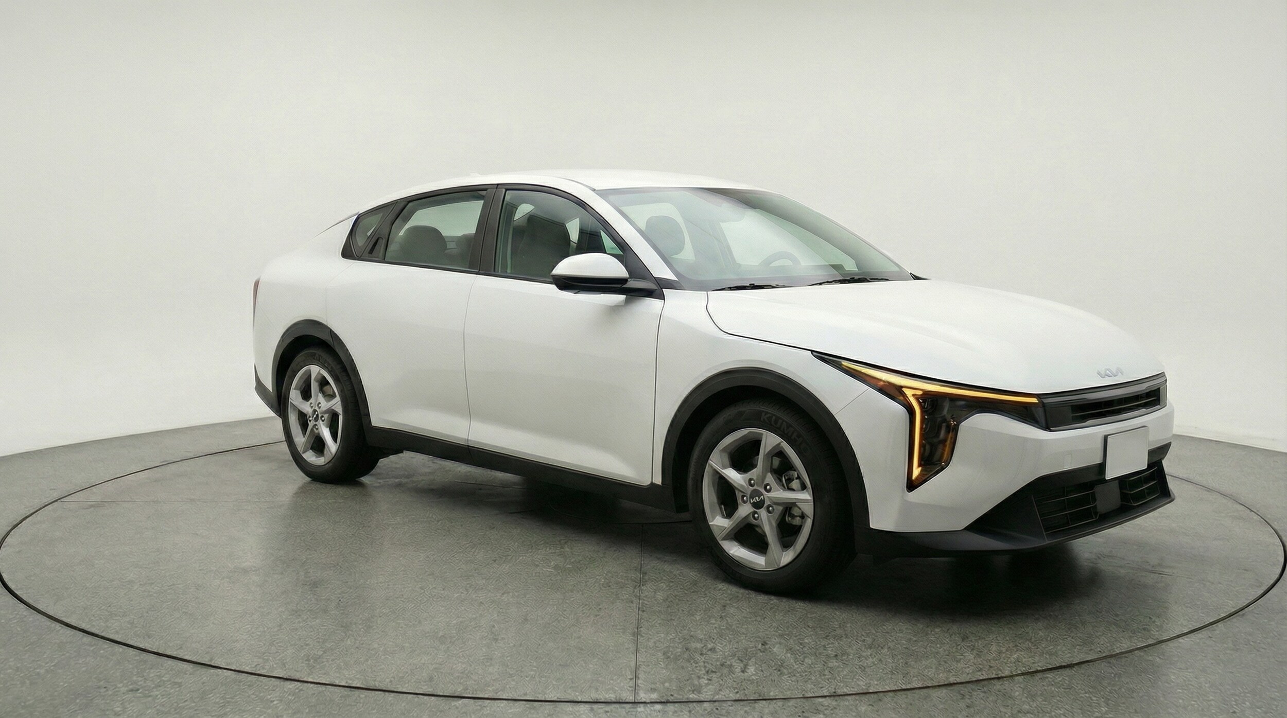 Thumbnail: 2025 Kia K4 - 1