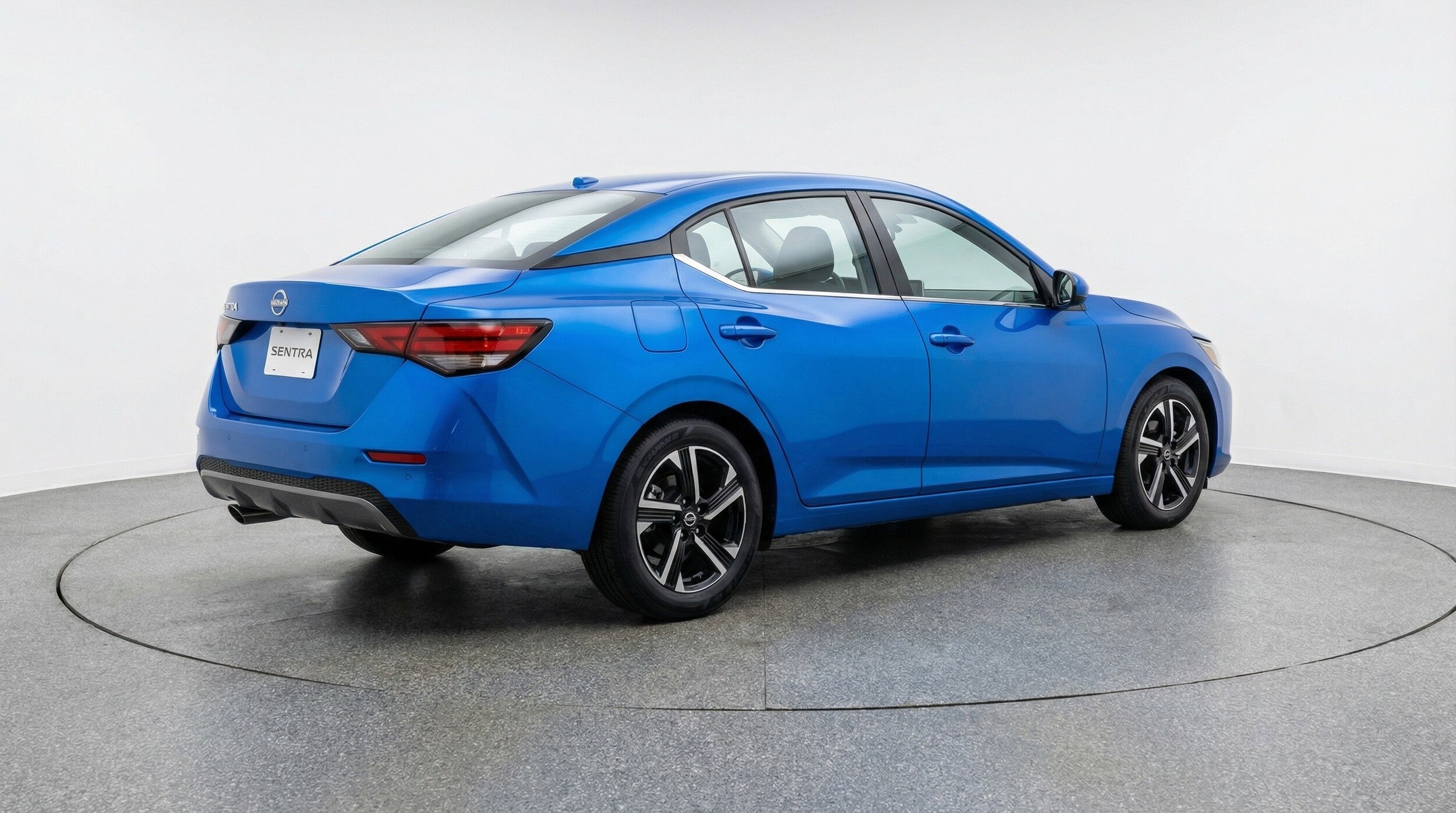 Thumbnail: 2025 Nissan Sentra - 9