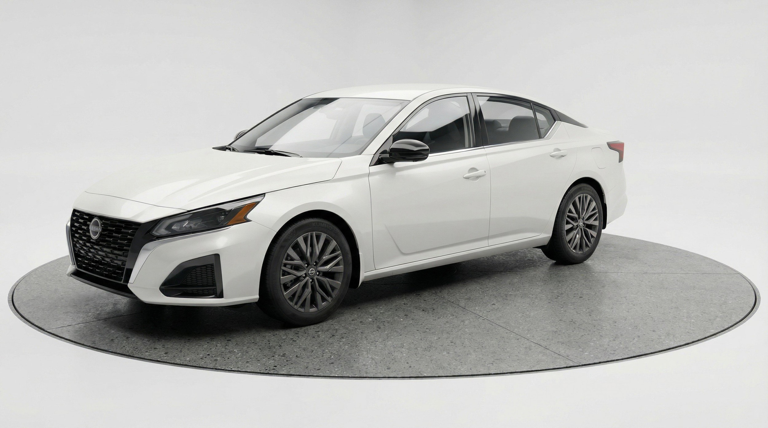 Thumbnail: 2025 Nissan Altima - 3