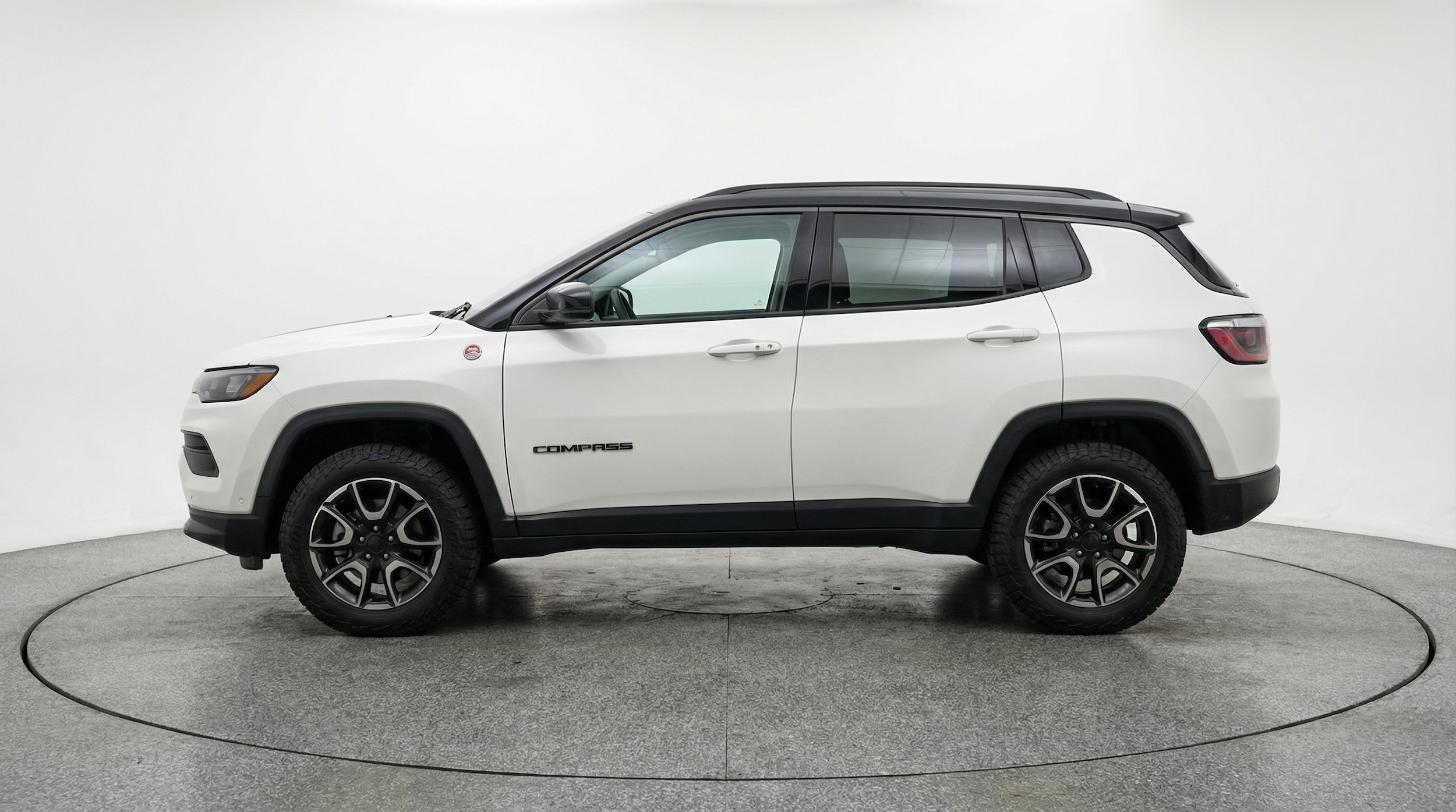 Thumbnail: 2025 Jeep Compass - 4