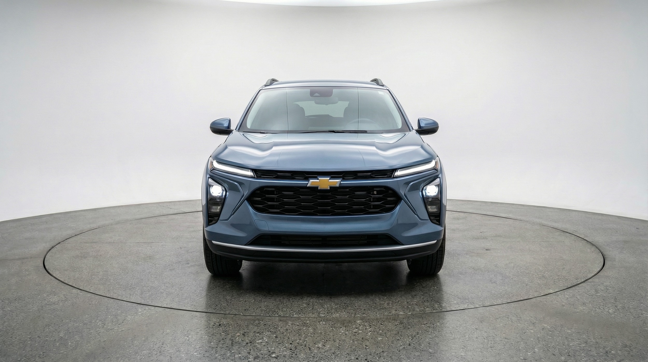 Thumbnail: 2025 Chevrolet Trax - 2
