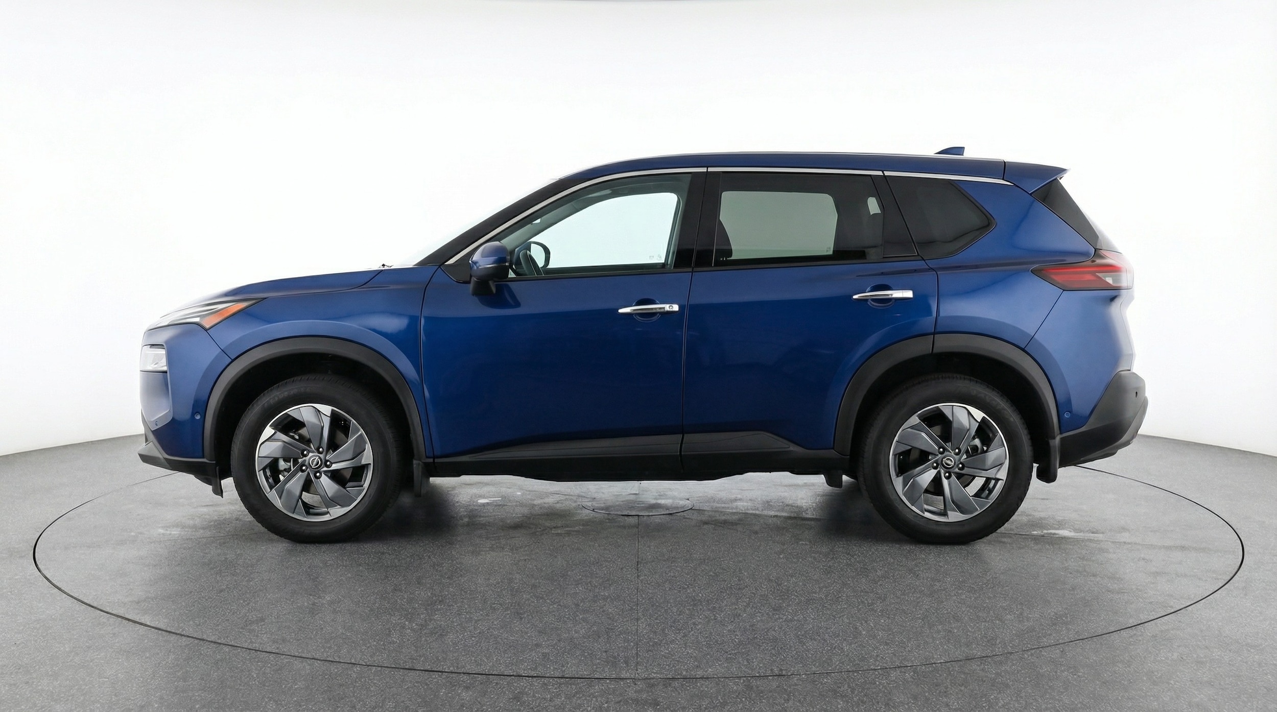 Thumbnail: 2025 Nissan Rogue - 4