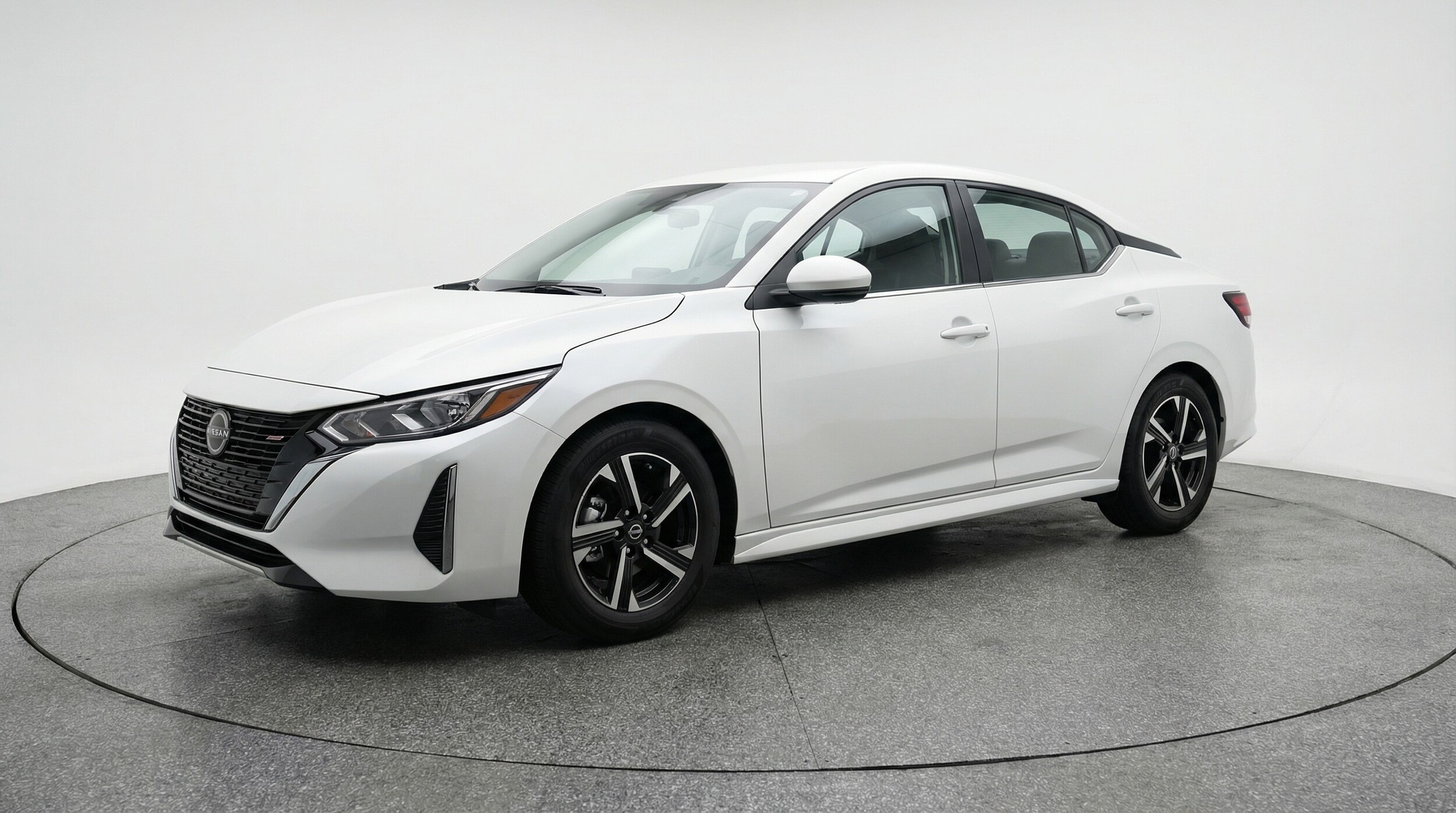 Thumbnail: 2025 Nissan Sentra - 3