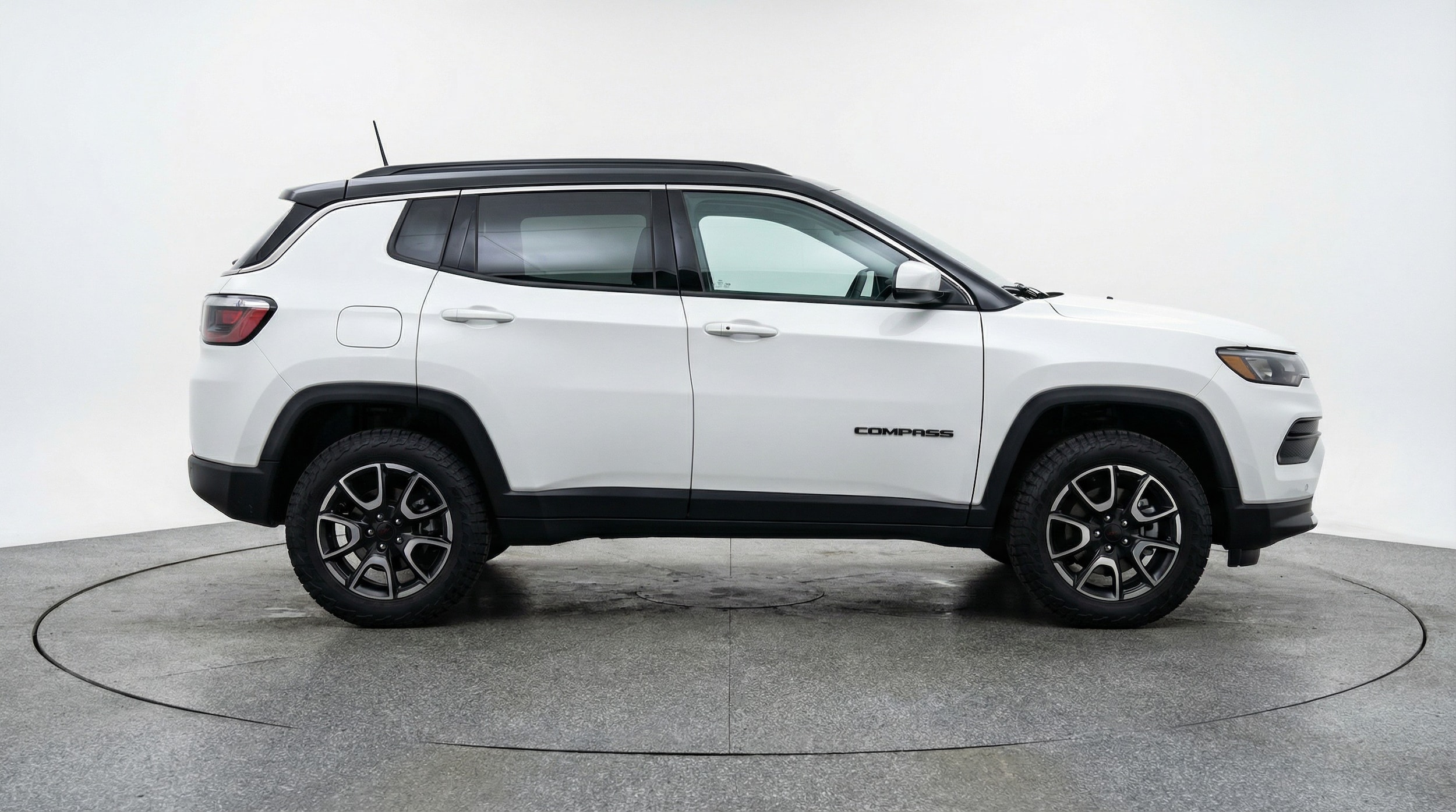 Thumbnail: 2025 Jeep Compass - 8