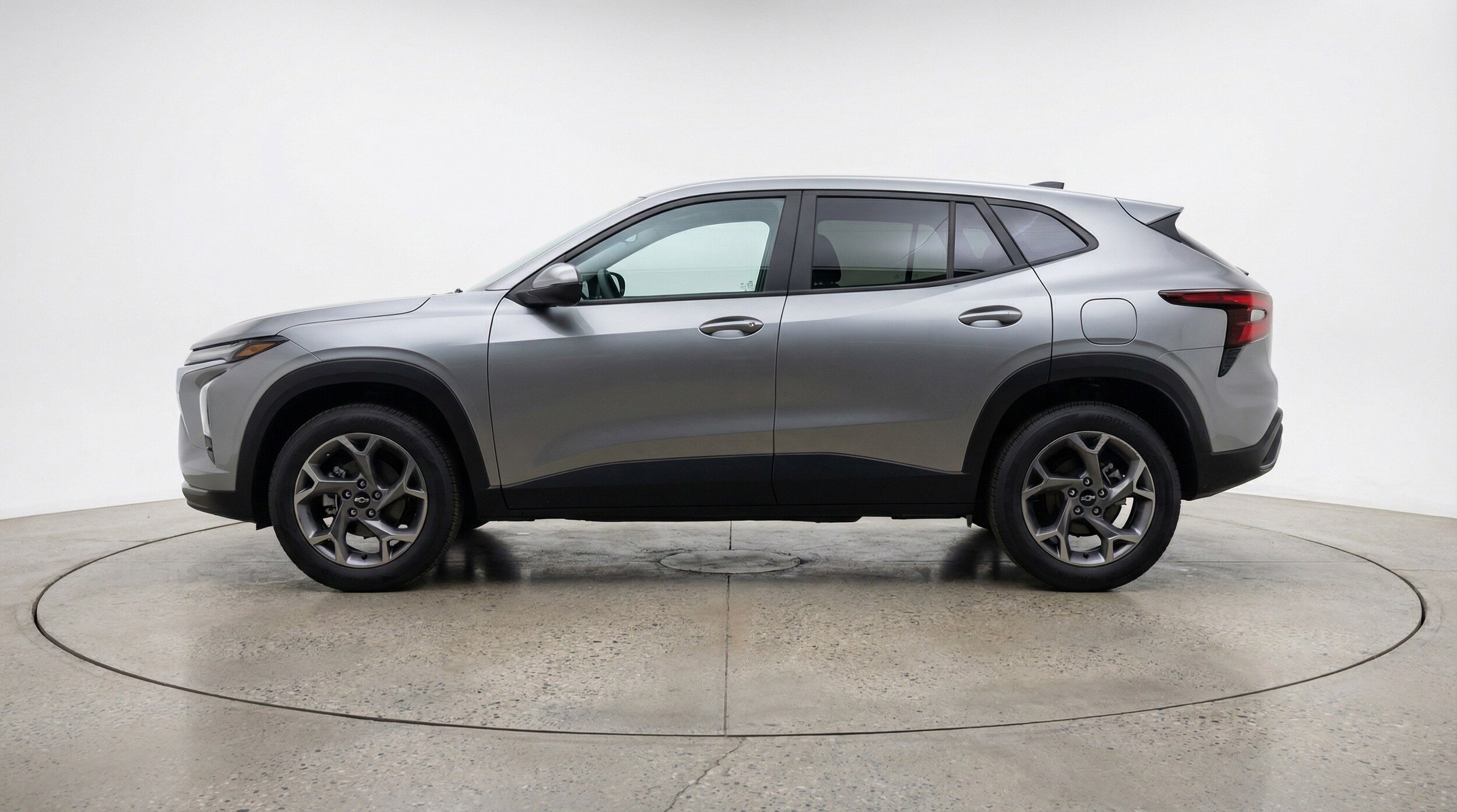 Thumbnail: 2025 Chevrolet Trax - 5