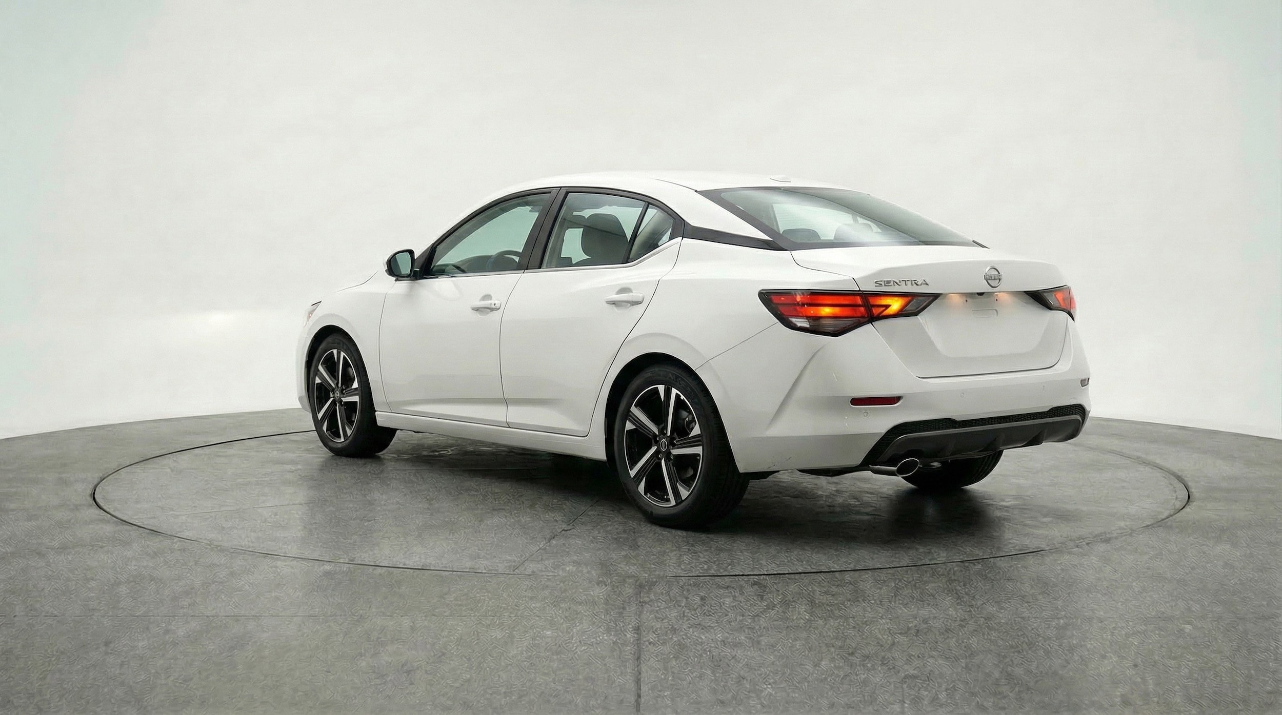 Thumbnail: 2025 Nissan Sentra - 6