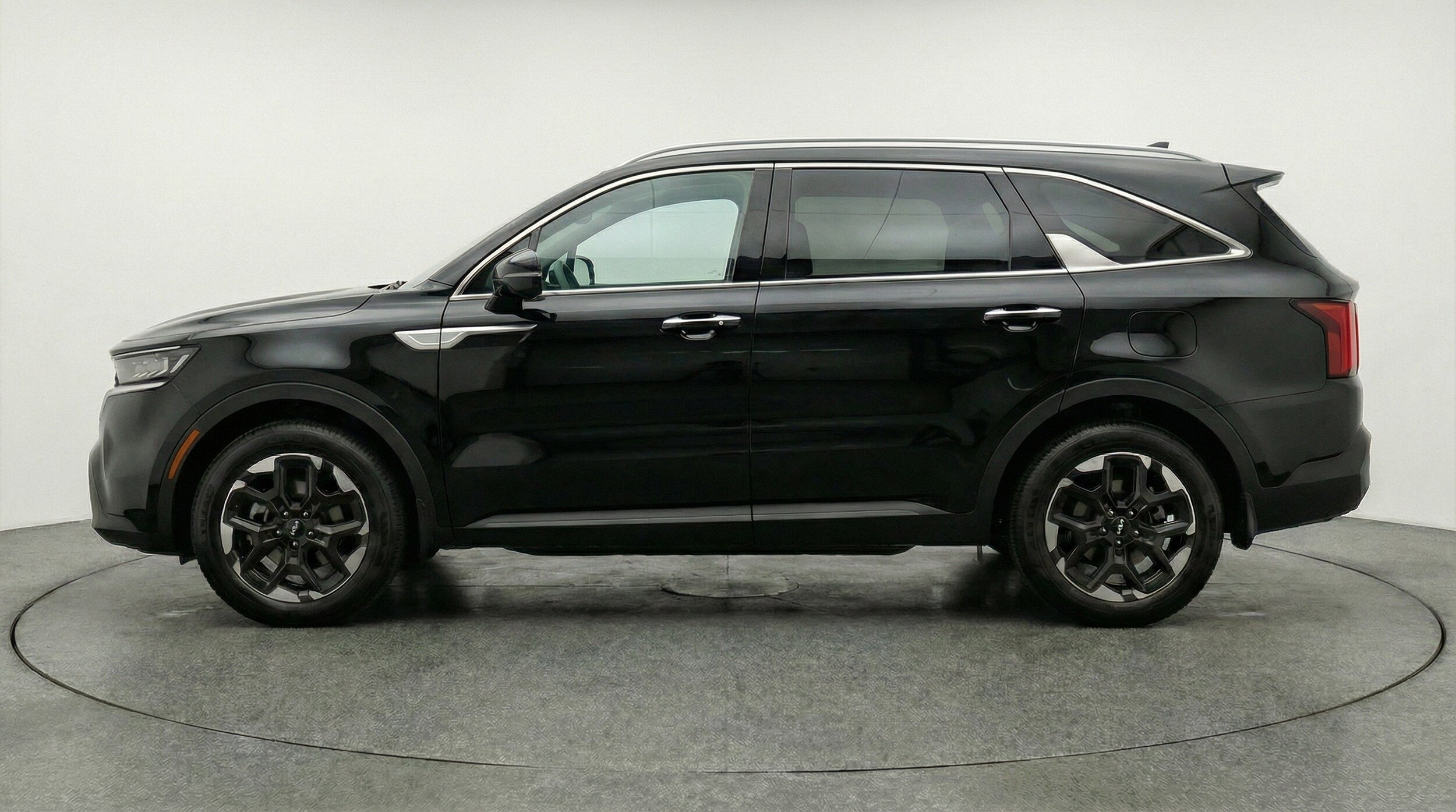 Thumbnail: 2024 Kia Sorento - 5