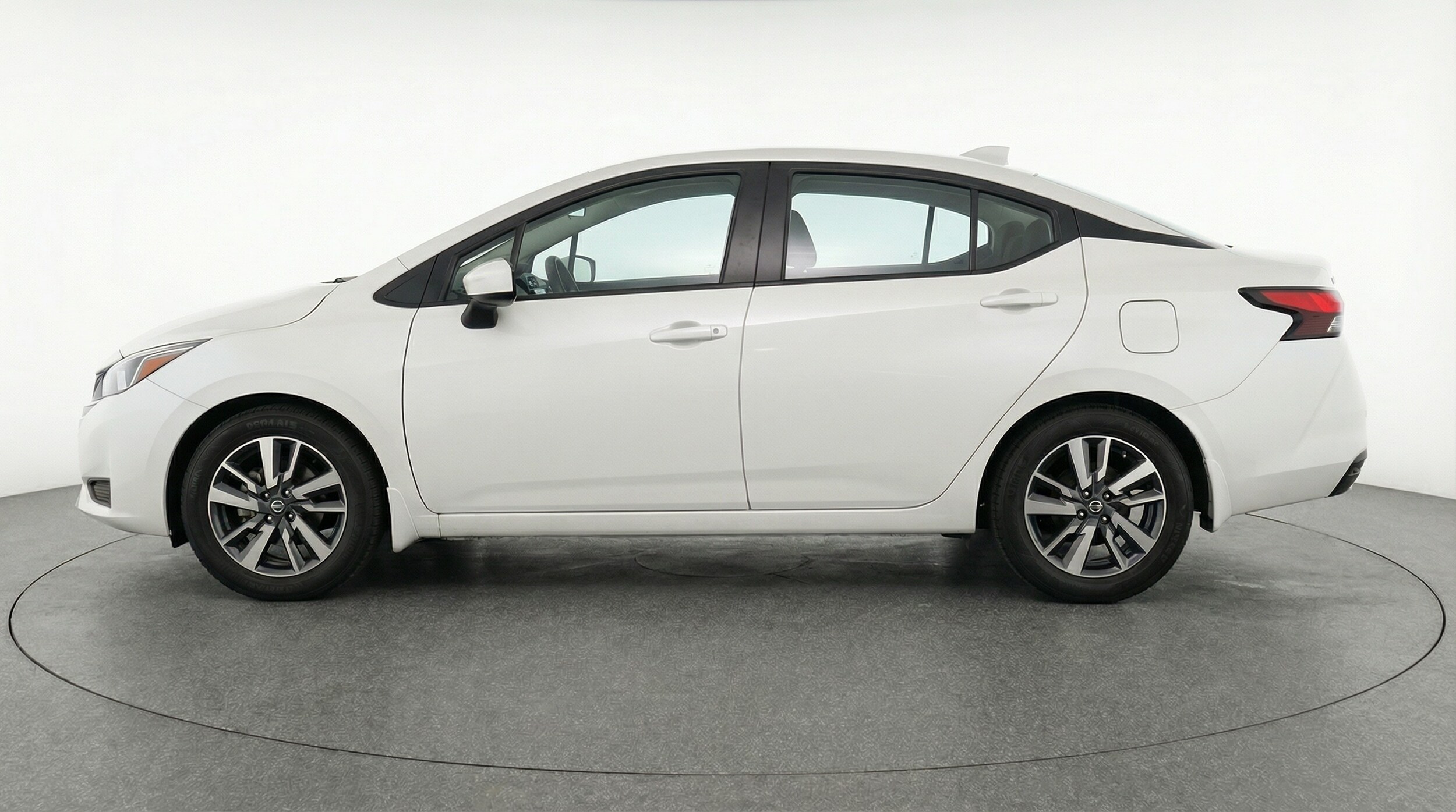 Thumbnail: 2025 Nissan Versa - 4