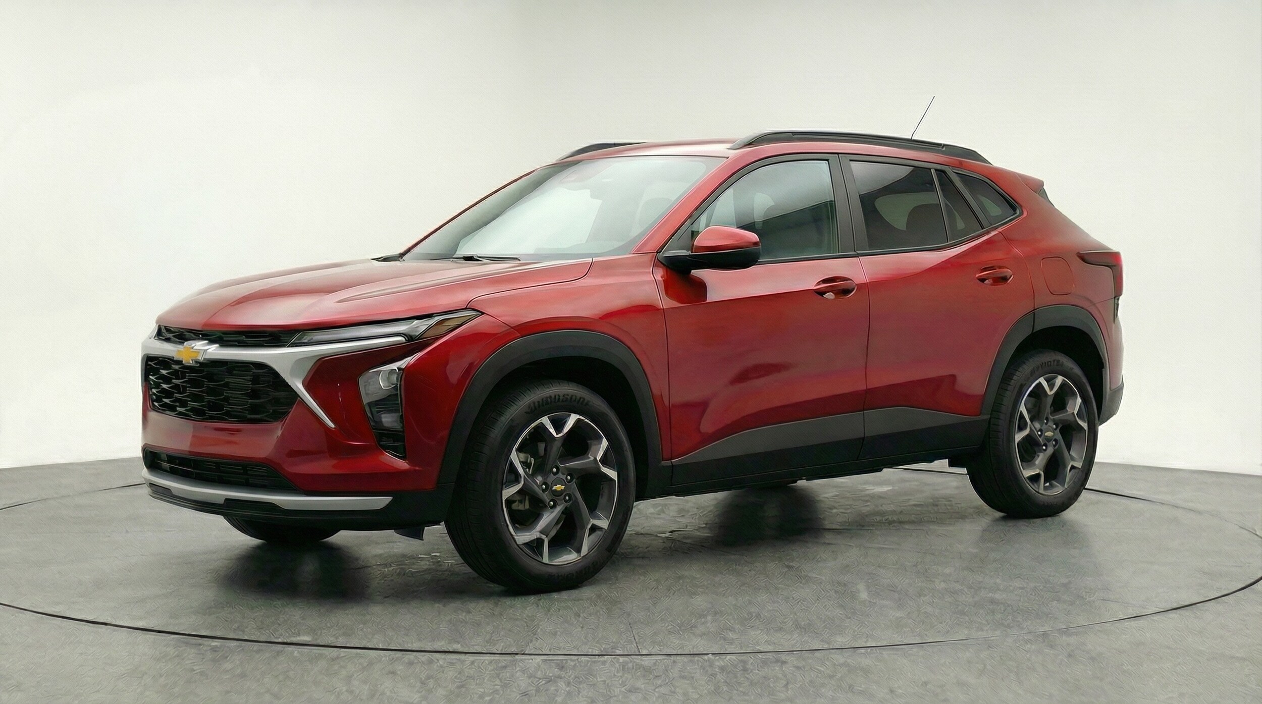 Thumbnail: 2025 Chevrolet Trax - 3