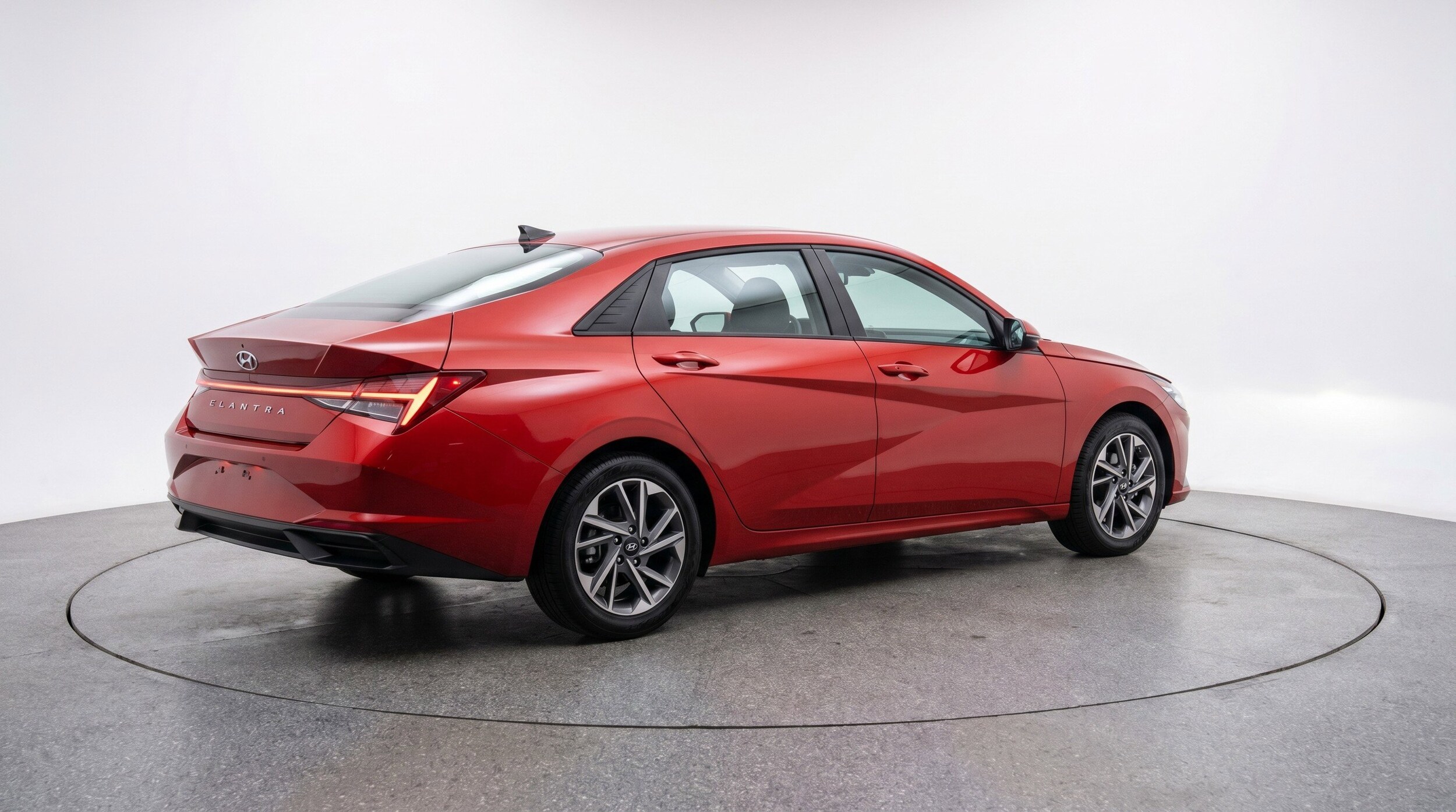 Thumbnail: 2025 Hyundai Elantra - 9