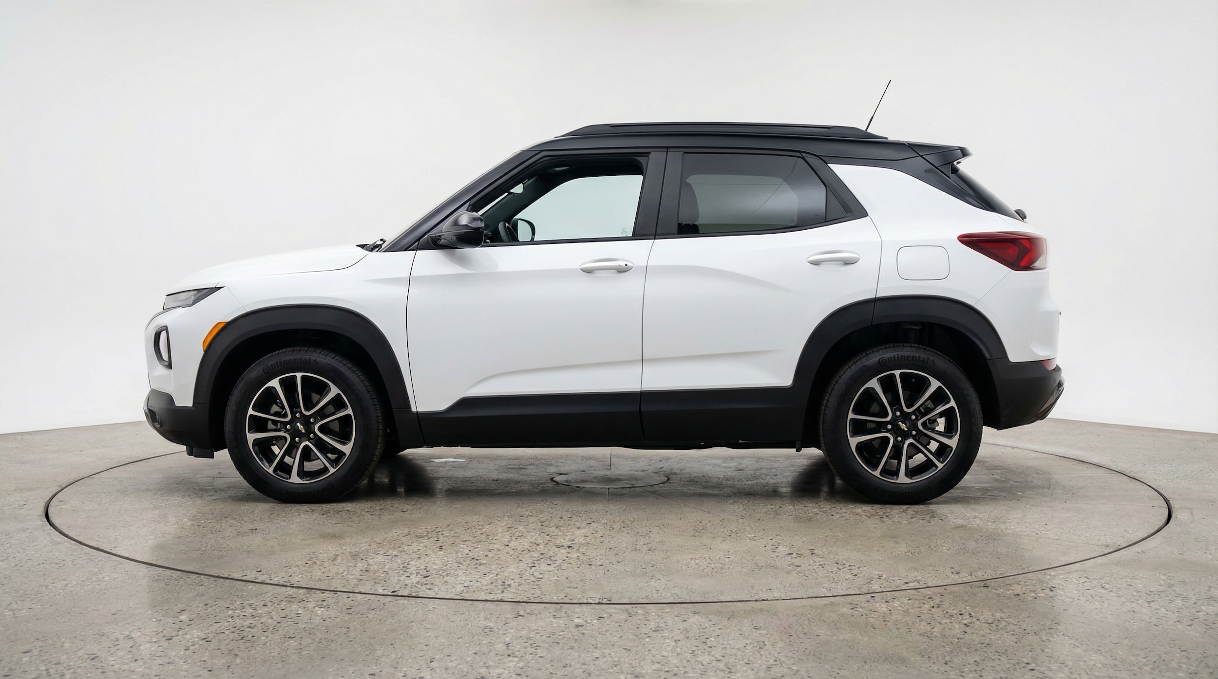 Thumbnail: 2025 Chevrolet TrailBlazer - 4