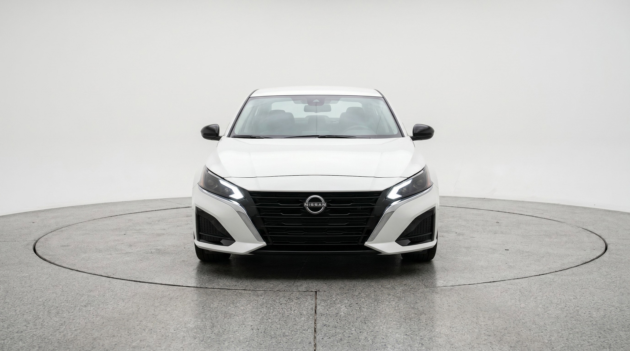 Thumbnail: 2025 Nissan Altima - 2