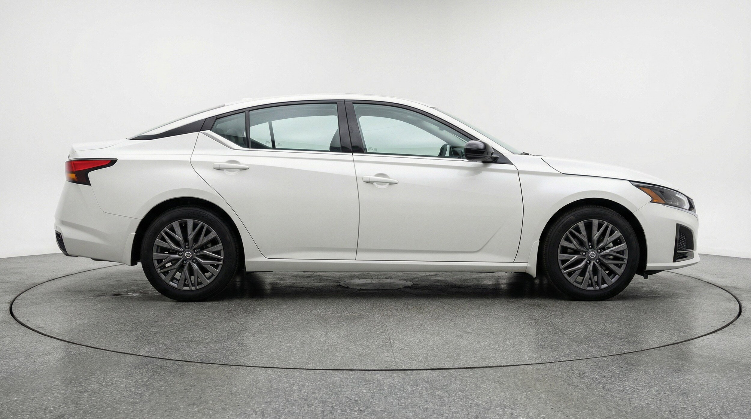 Thumbnail: 2025 Nissan Altima - 11