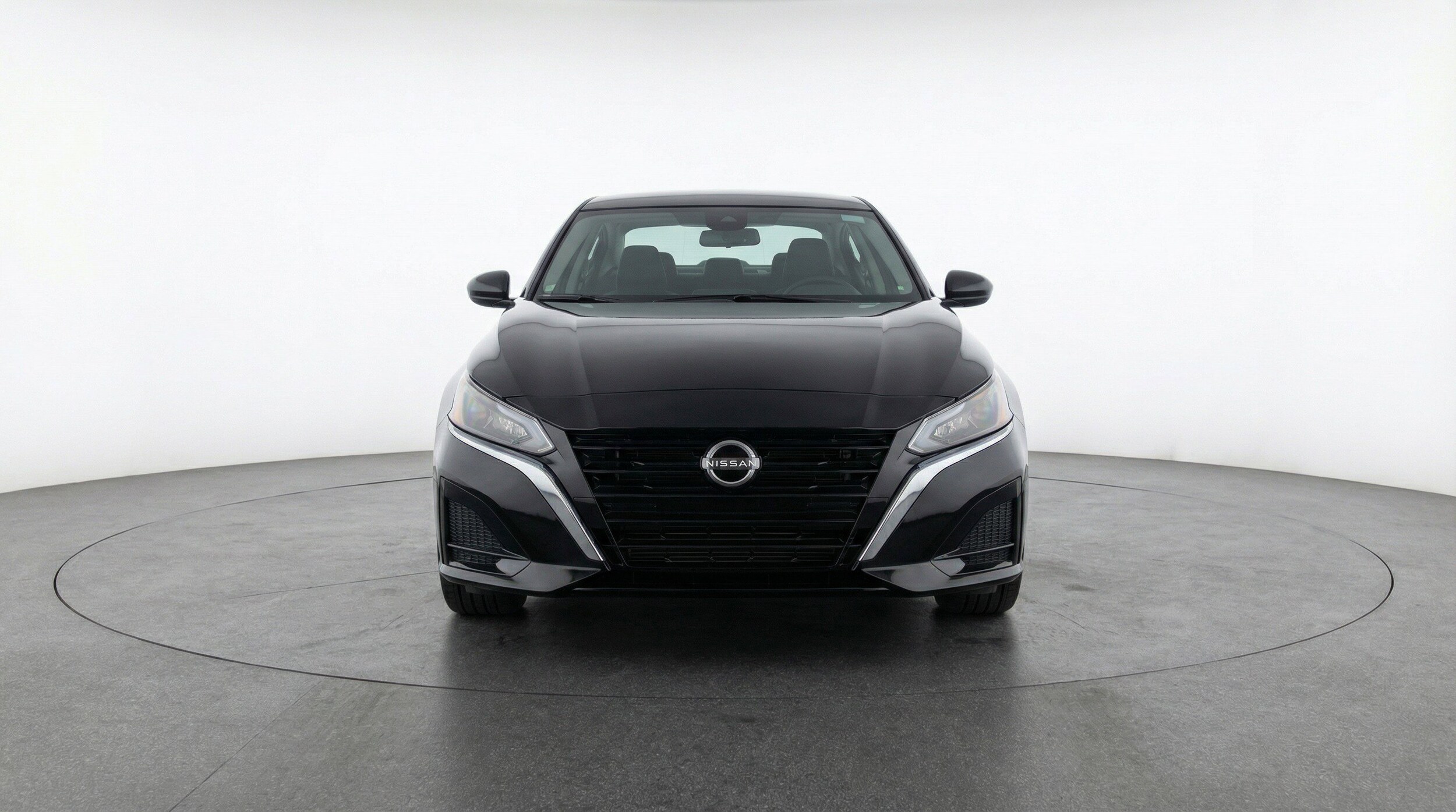 Thumbnail: 2025 Nissan Altima - 2