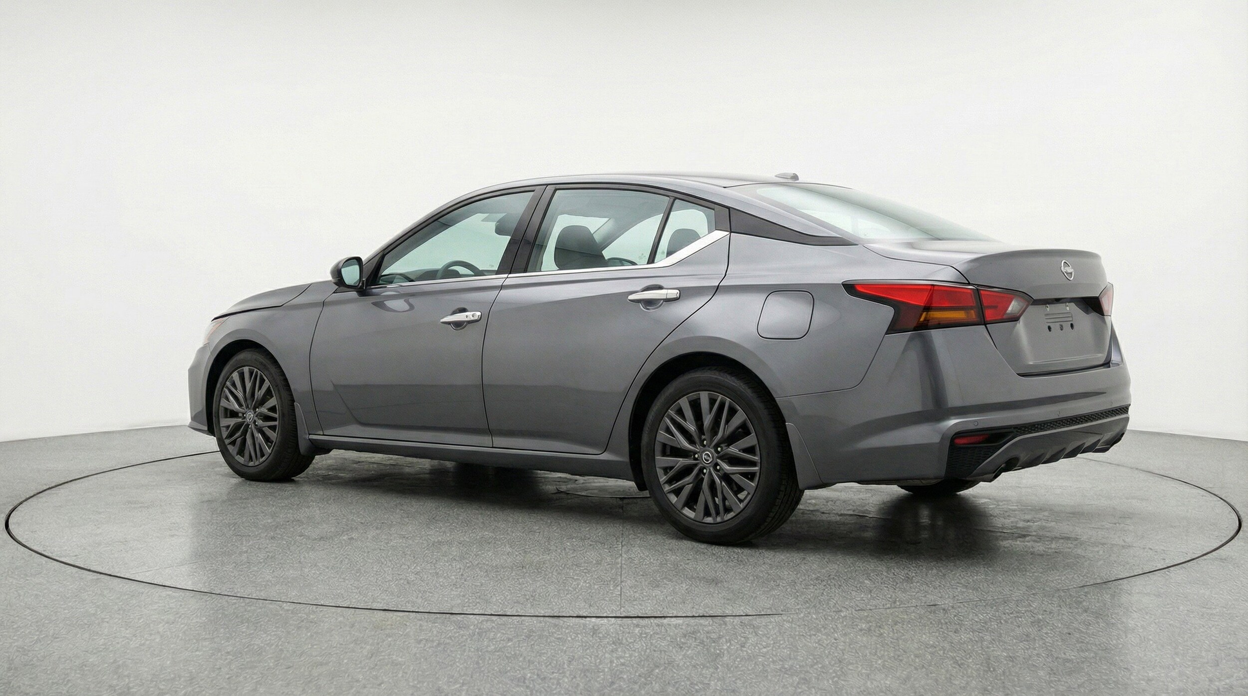 Thumbnail: 2025 Nissan Altima - 6