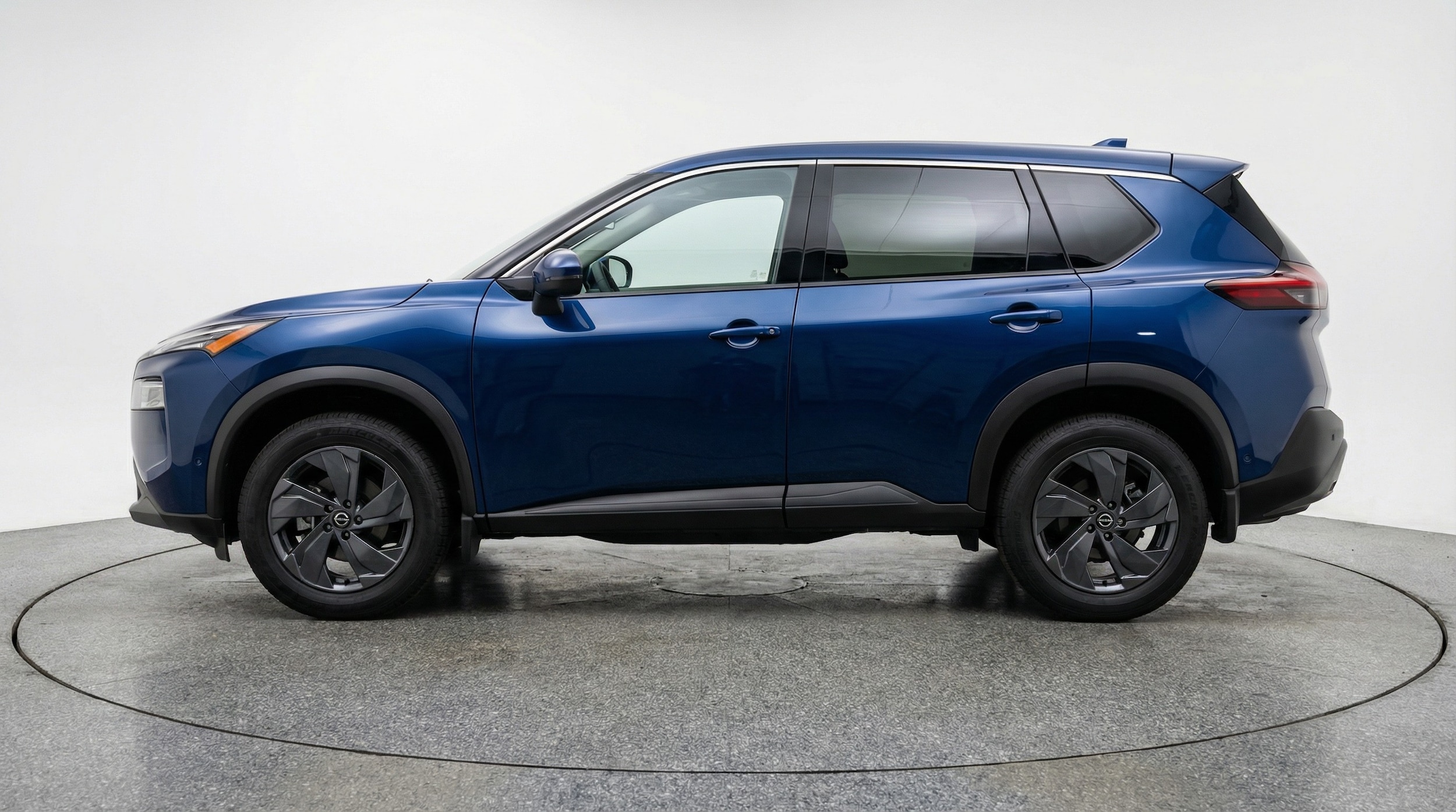 Thumbnail: 2025 Nissan Rogue - 4