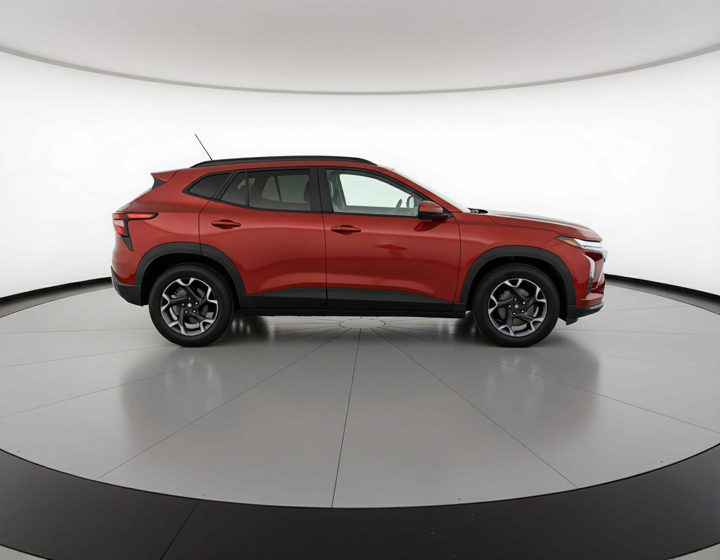 Thumbnail: 2025 Chevrolet Trax - 8