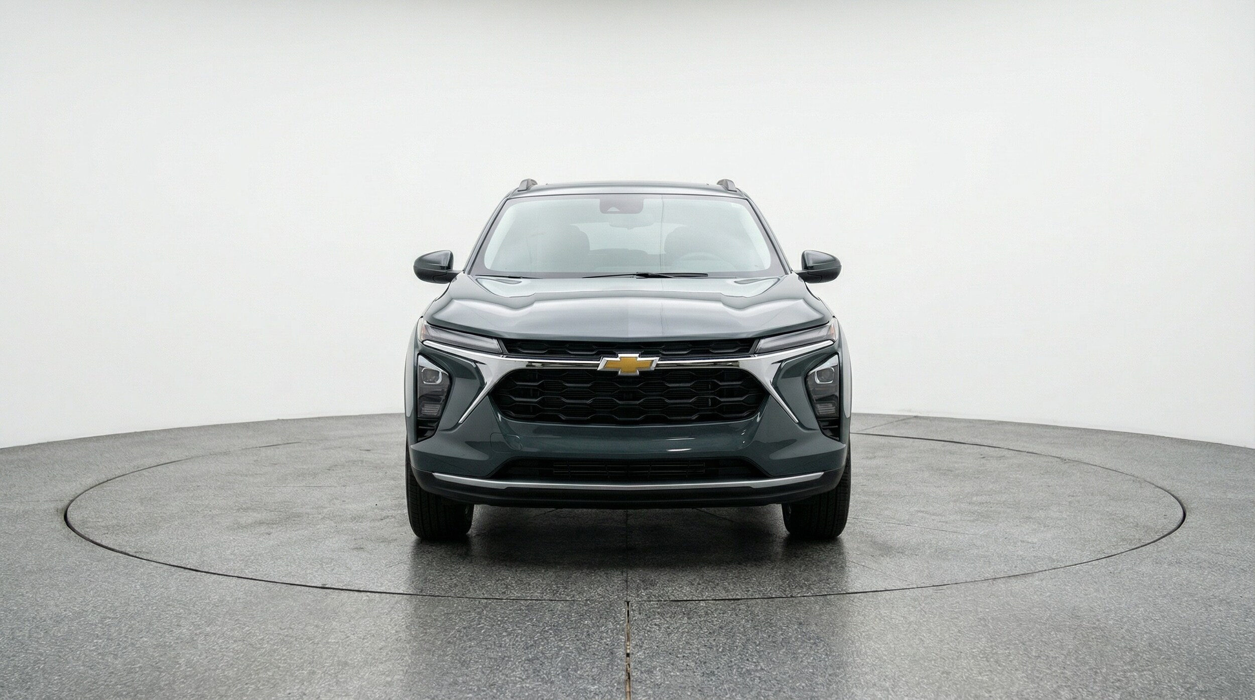 Thumbnail: 2025 Chevrolet Trax - 2