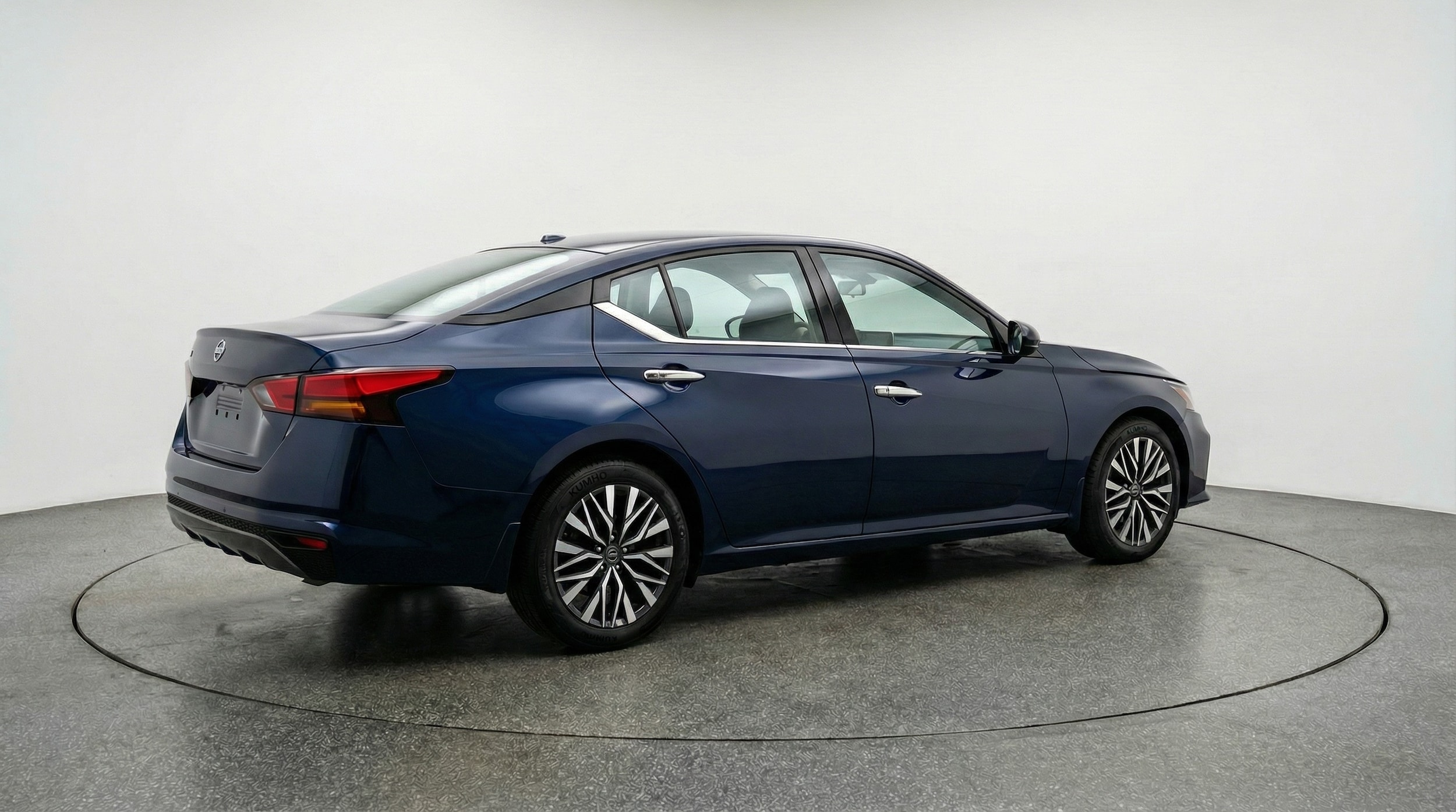 Thumbnail: 2025 Nissan Altima - 7