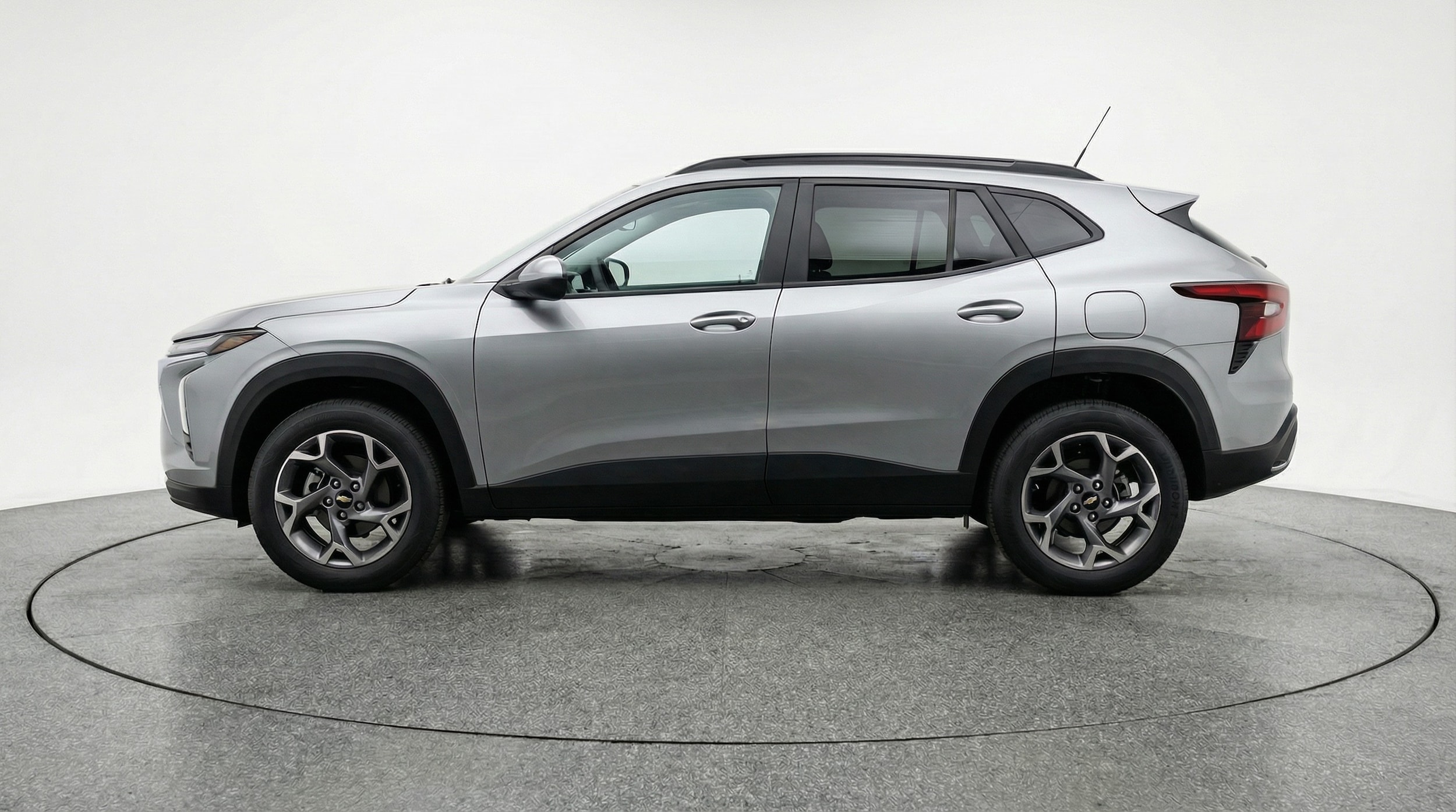 Thumbnail: 2025 Chevrolet Trax - 4