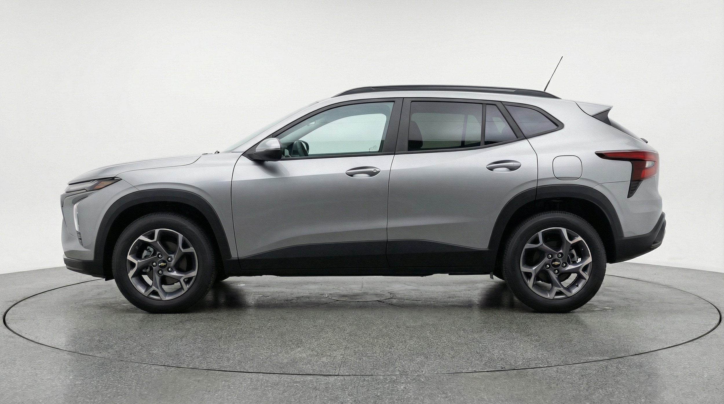 Thumbnail: 2025 Chevrolet Trax - 4