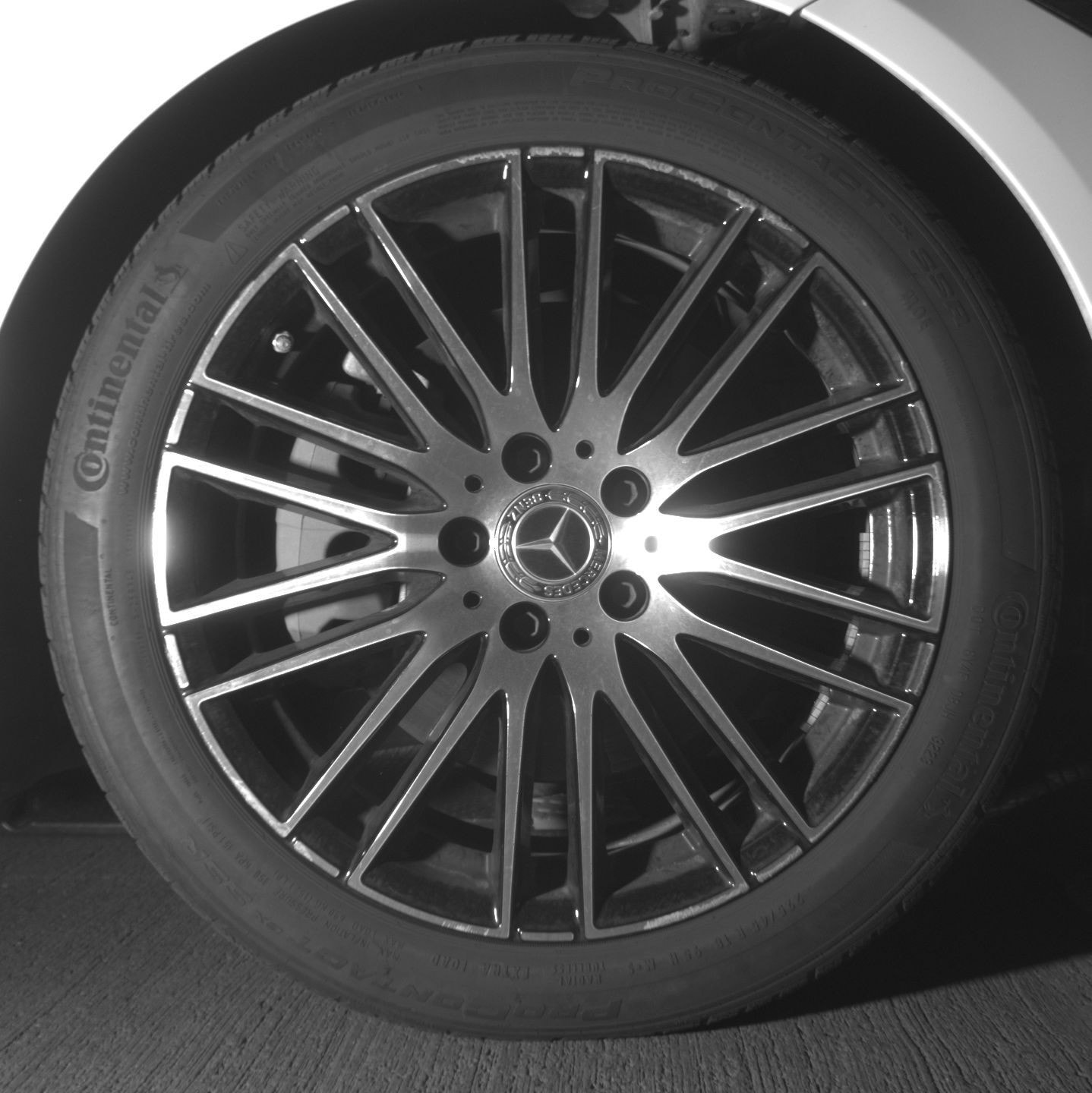 Thumbnail: 2024 Mercedes-Benz C-Class - 10