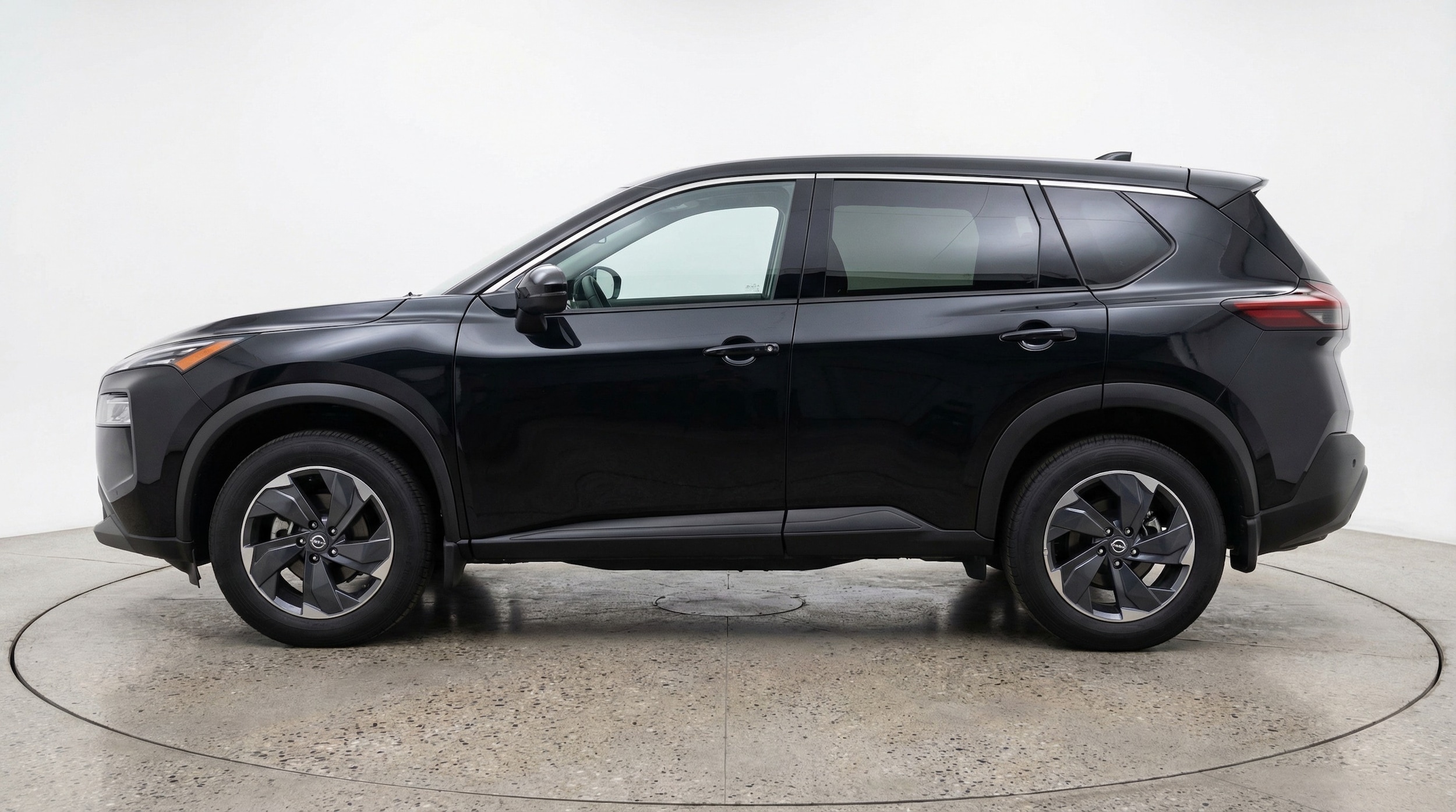 Thumbnail: 2025 Nissan Rogue - 4