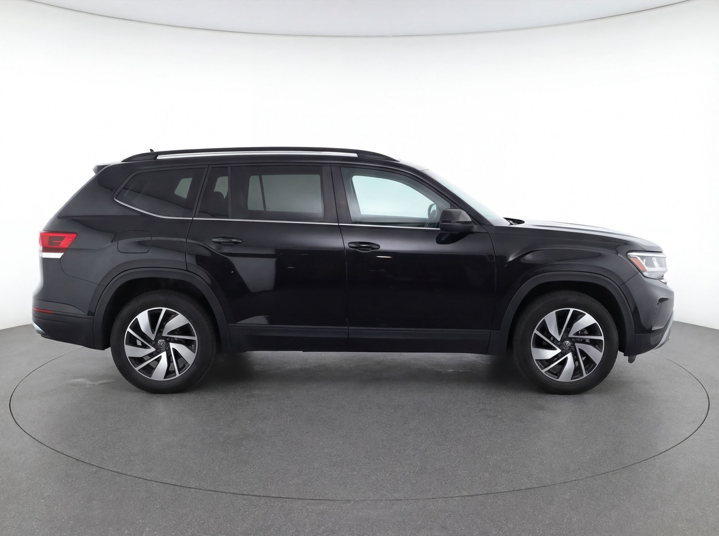 Thumbnail: 2025 Volkswagen Atlas - 8