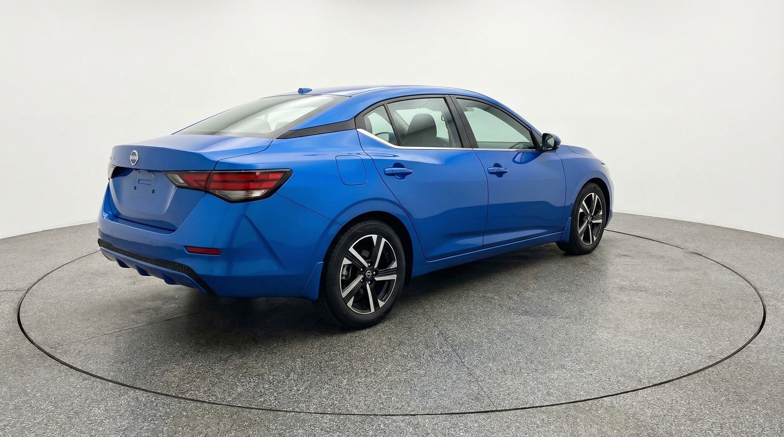 Thumbnail: 2025 Nissan Sentra - 9