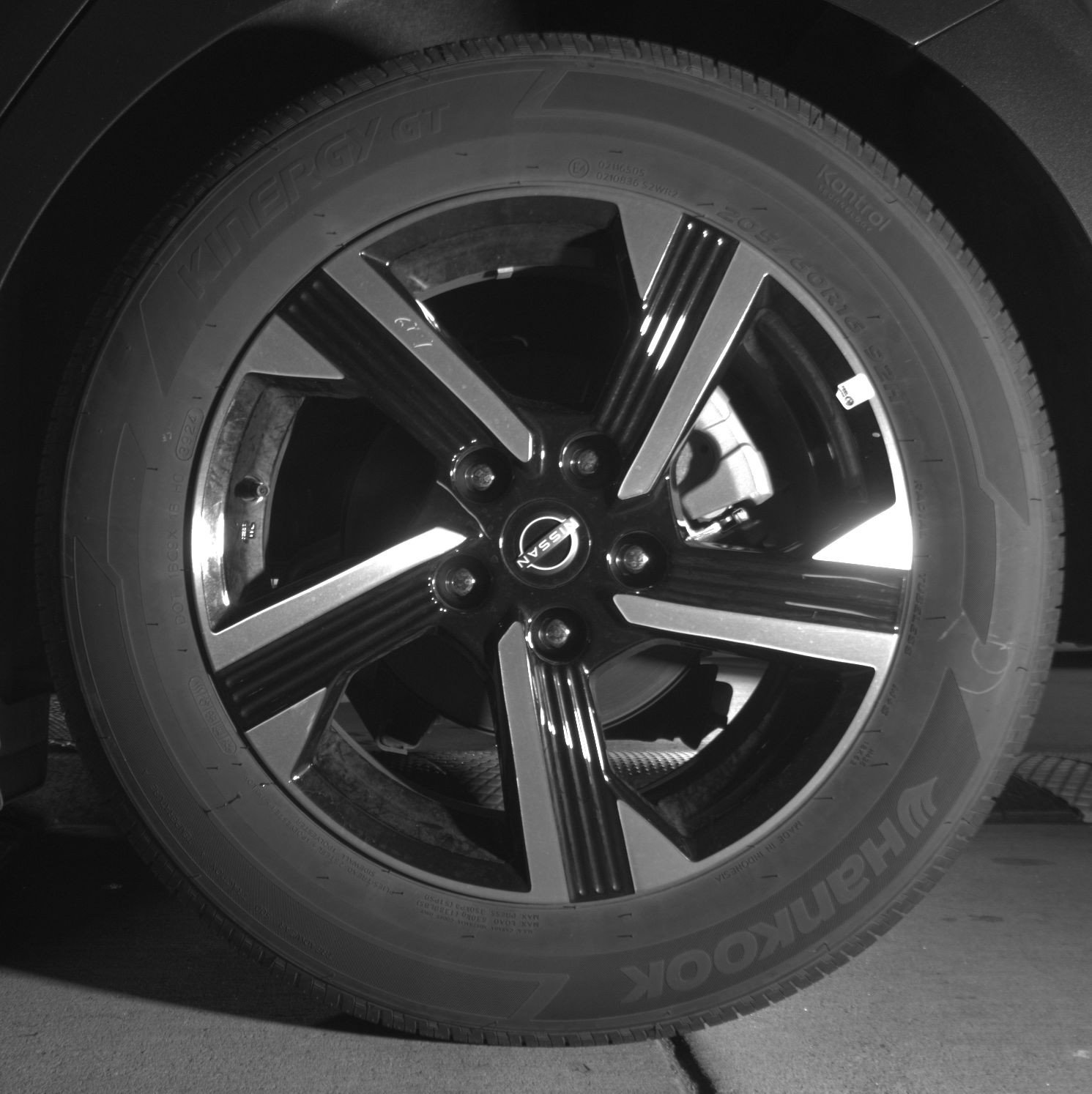 Thumbnail: 2025 Nissan Sentra - 14