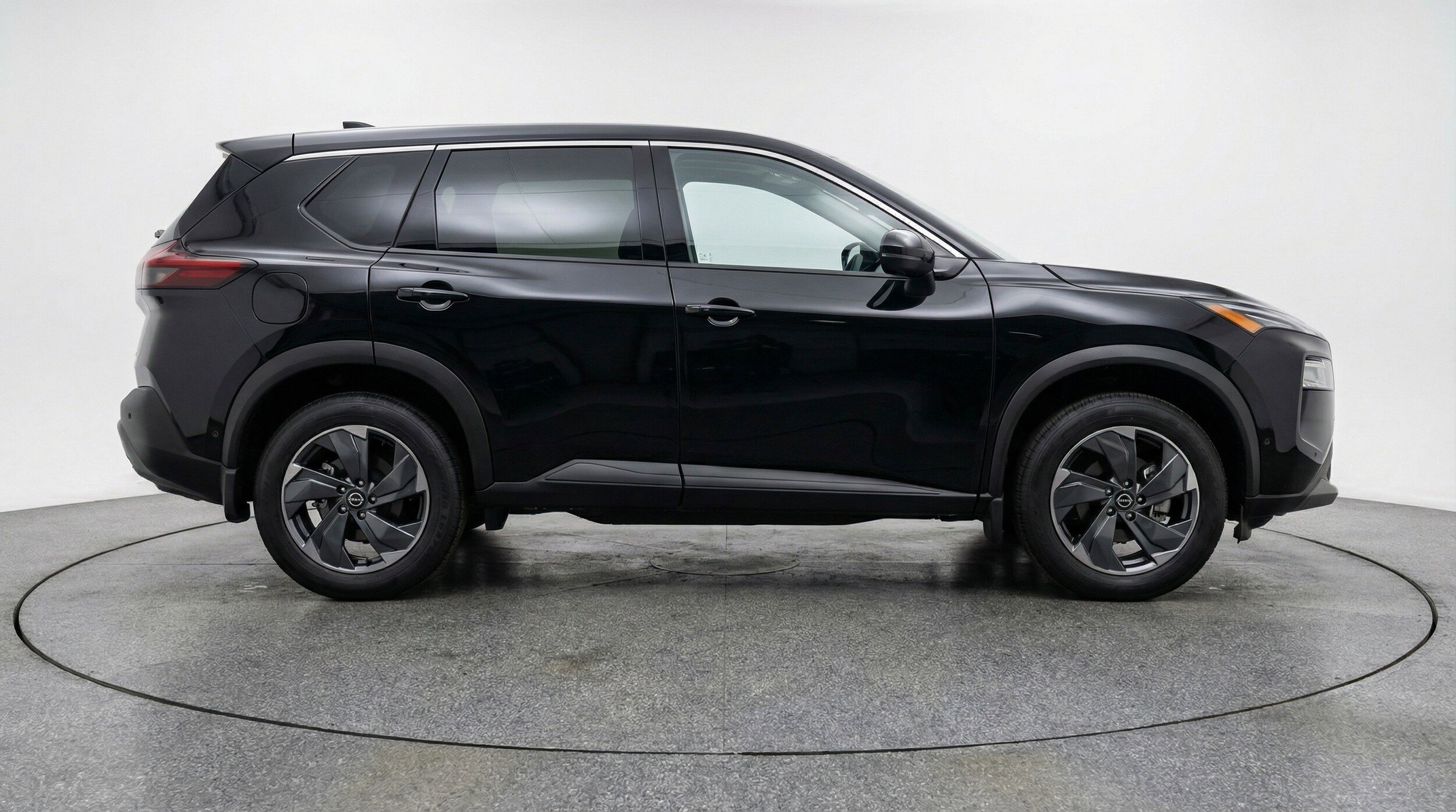 Thumbnail: 2025 Nissan Rogue - 11
