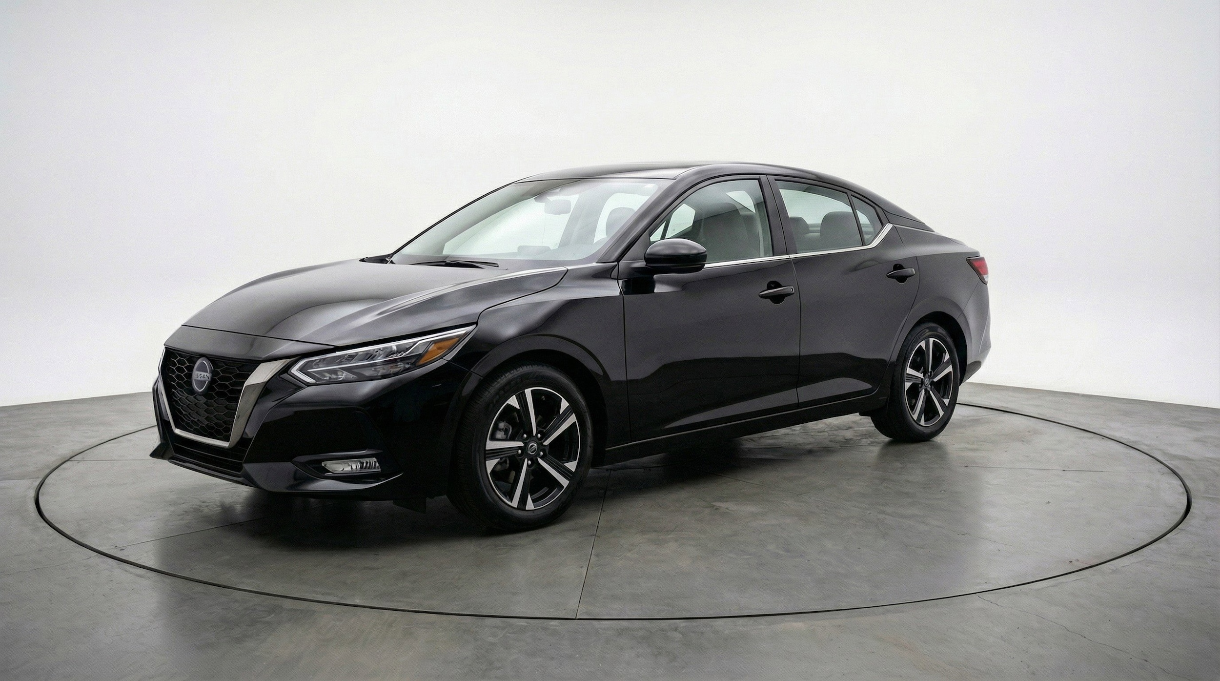 Thumbnail: 2025 Nissan Sentra - 3