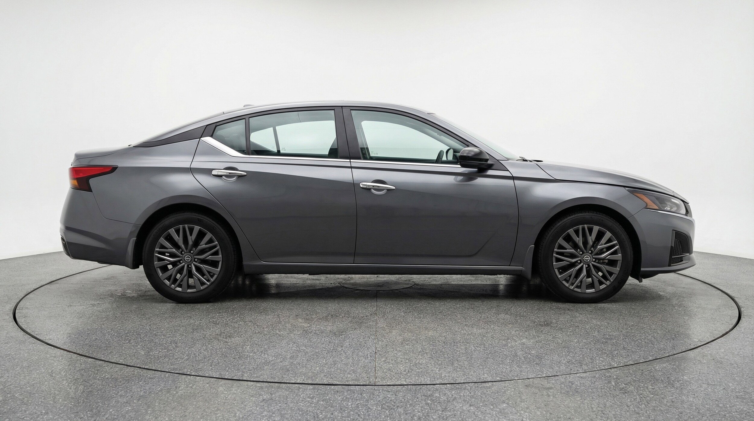 Thumbnail: 2025 Nissan Altima - 11